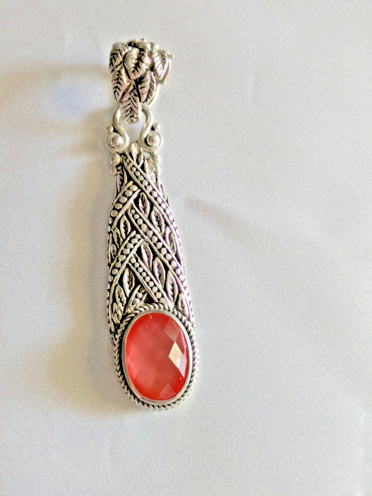 This Vintage Sterling Silver Sarda Bali .925  Pendant With  Orange topazz 10.2 G