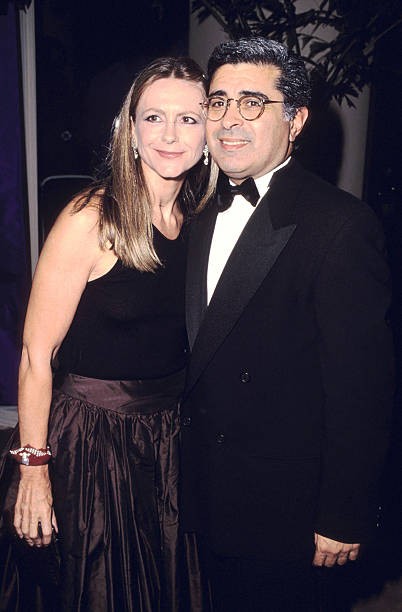Terry Semel & Date 10th Carousel of Hope Ball to Benefit Juvenile - Old Photo