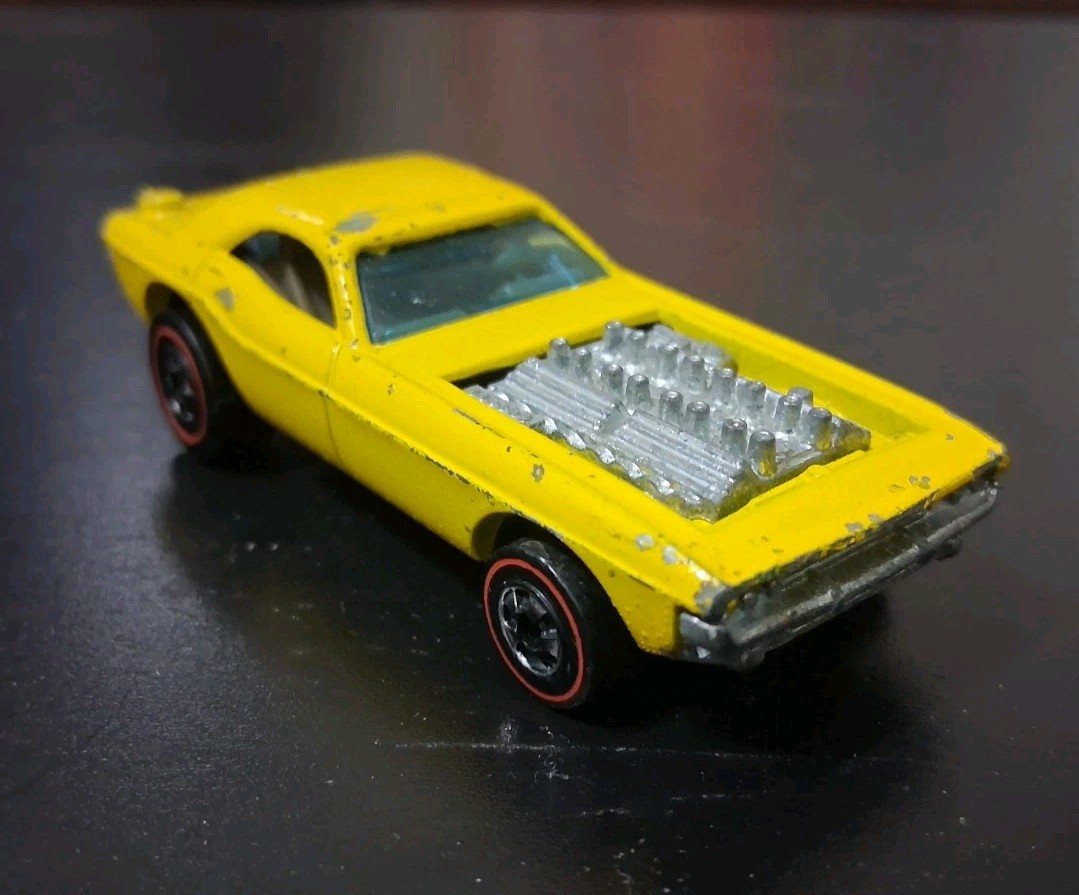 Vintage 1973 Hot Wheels Redline Show Off Lemon Yellow Enamel Hong Kong 