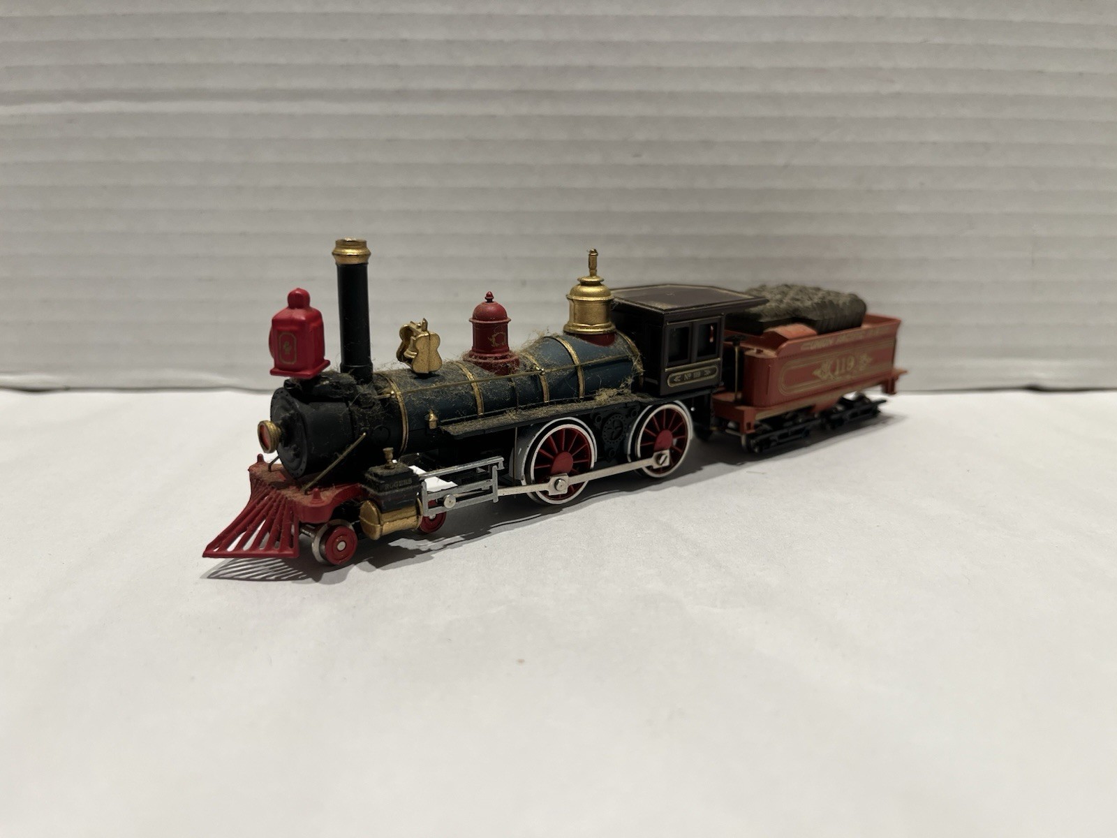 HO Scale Bachmann Union Pacific 4-4-0 #119 Runs & Lights Read