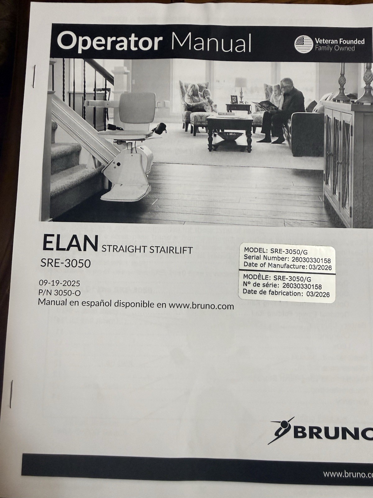 Bruno ELAN SRE-3050 Straight Electric Stairlift Foldable Indoor White/Gray Bruno ELAN SRE-3050 Straight Electric Stairlift Foldable Indoor White/Gray