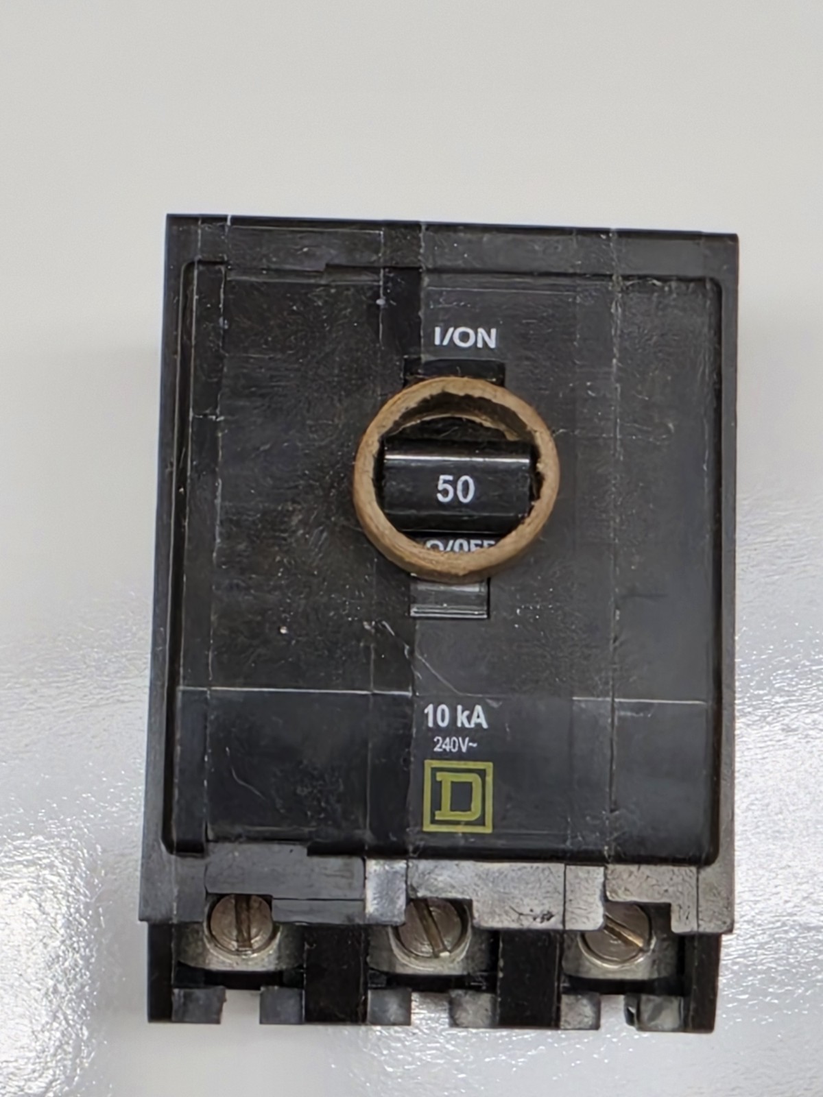 NEW Square D QOB350 50 Amp Miniature Circuit Breaker 240V 3 Pole 3 Phase NEW Square D QOB350 50 Amp Miniature Circuit Breaker 240V 3 Pole 3 Phase