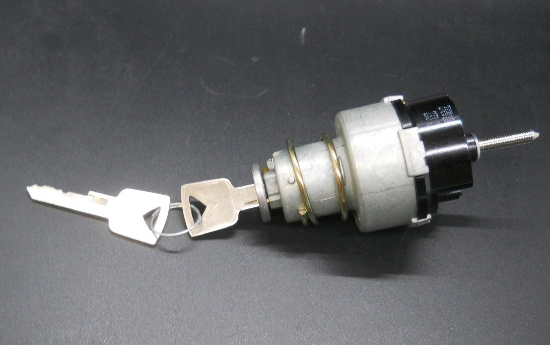 1962 1963 64 65 Ford Fairlane Galaxie ignition switch lock cylinder with keys