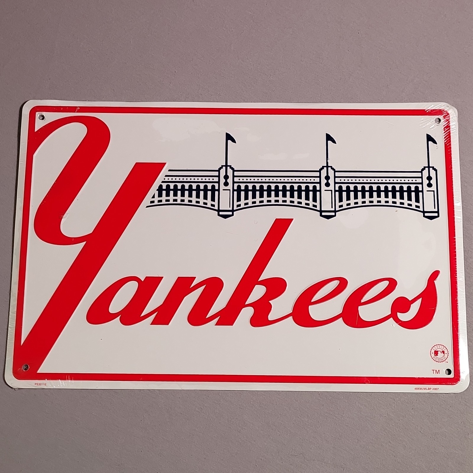 NY Yankees Metal Sign - Coopersburg Collection Baseball Genuine Merchandise NY Yankees Metal Sign - Coopersburg Collection Baseball Genuine Merchandise