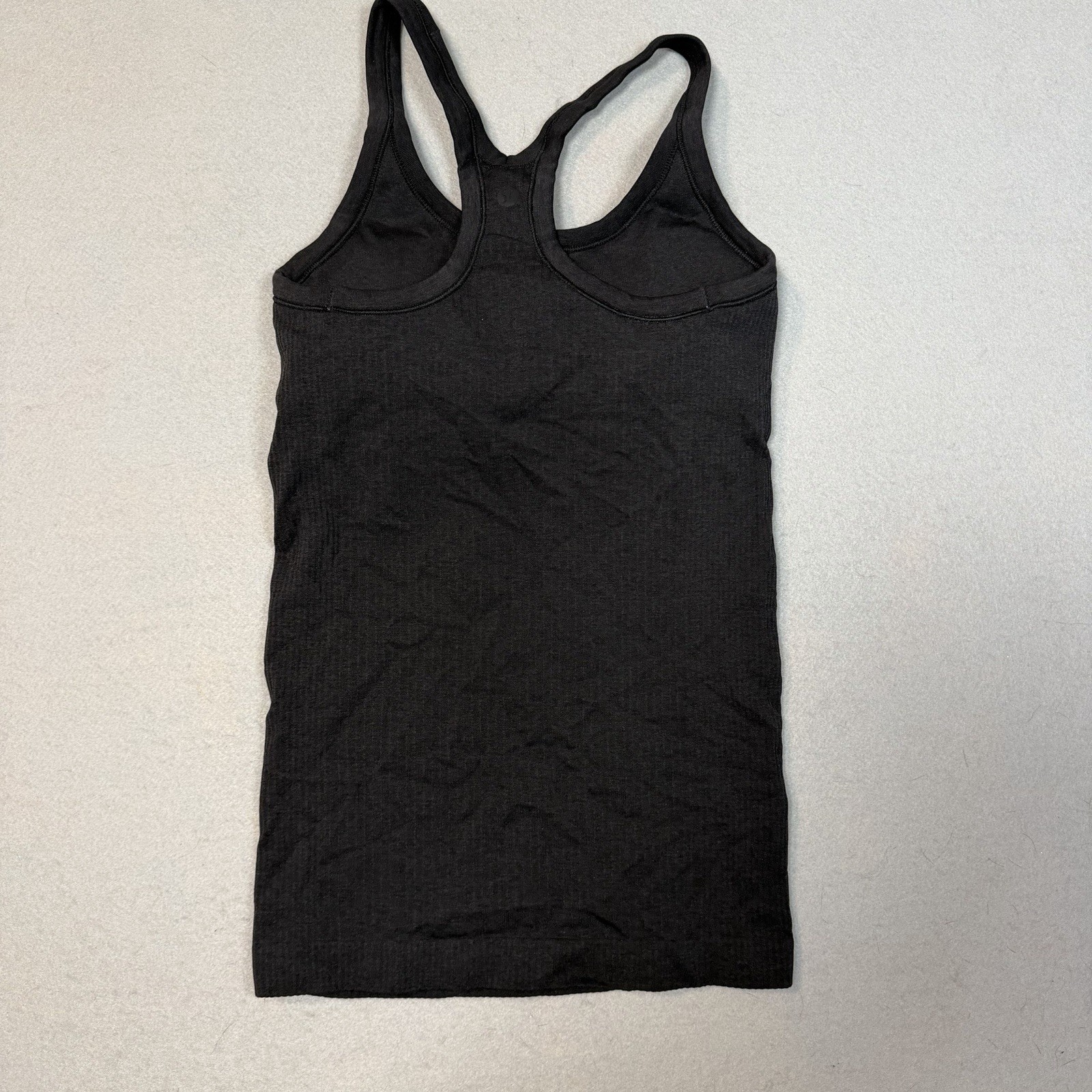 Lululemon Ebb To Street Tank Women\'s 4 Black Ribbed Racerback Top Padded