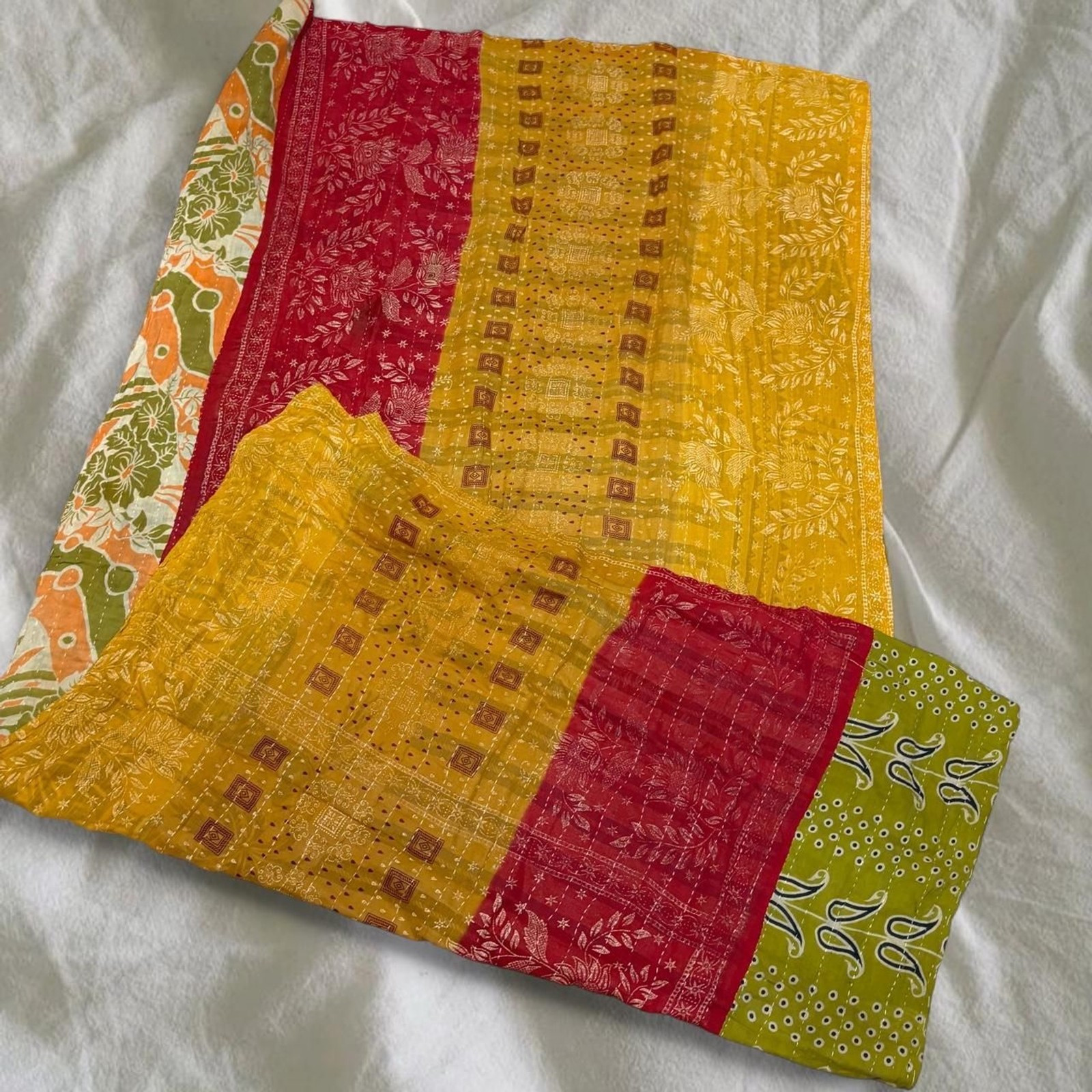 Vintage Indian Kantha Quilt Small Blanket and Pillow Case Set Vintage Indian Kantha Quilt Small Blanket and Pillow Case Set