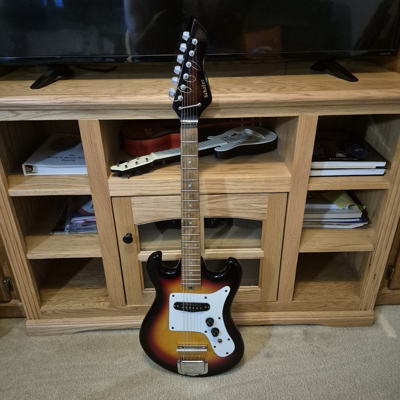 Vintage Schafer EG-901 Electric Guitar Late 60\'s Early 70\'s Teisco? MIJ or MIK Vintage Schafer EG-901 Electric Guitar Late 60\'s Early 70\'s Teisco? MIJ or MIK
