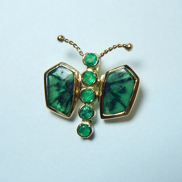 Colombian Trapiche Emerald Butterfly Pendant 18K Y Gold Jewelry Muzo Mines