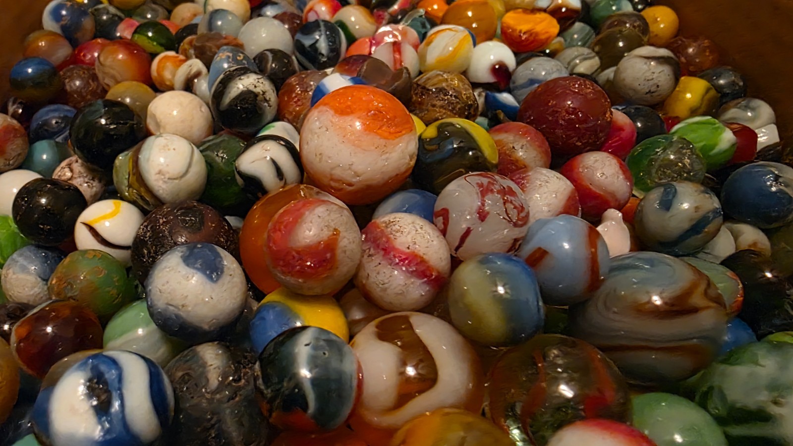 PARTS/REPAIR/CRAFT LOT Damaged Wounded Broken Marbles Akro Vitro Pelt Jabo etc