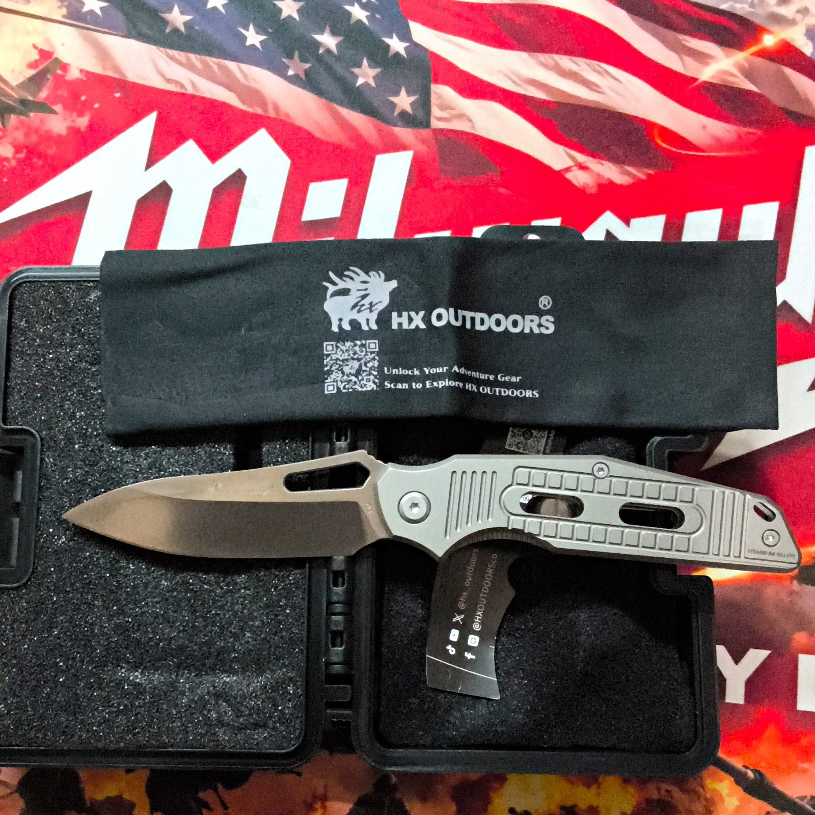 HX Outdoors ZD-15T Pocketknife Frame Lock Manual Drop Point Plain M390 Gray HX Outdoors ZD-15T Pocketknife Frame Lock Manual Drop Point Plain M390 Gray