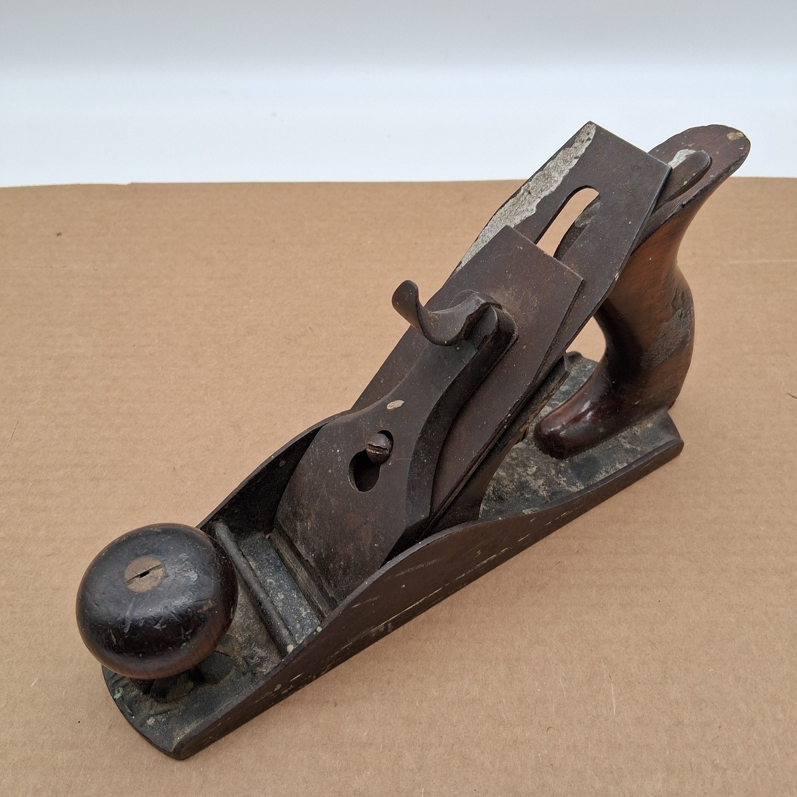 Antique Stanley Bailey #4 C Wood Plane From 1908 Corrugated Sole Unrestored -X1 Antique Stanley Bailey #4 C Wood Plane From 1908 Corrugated Sole Unrestored -X1
