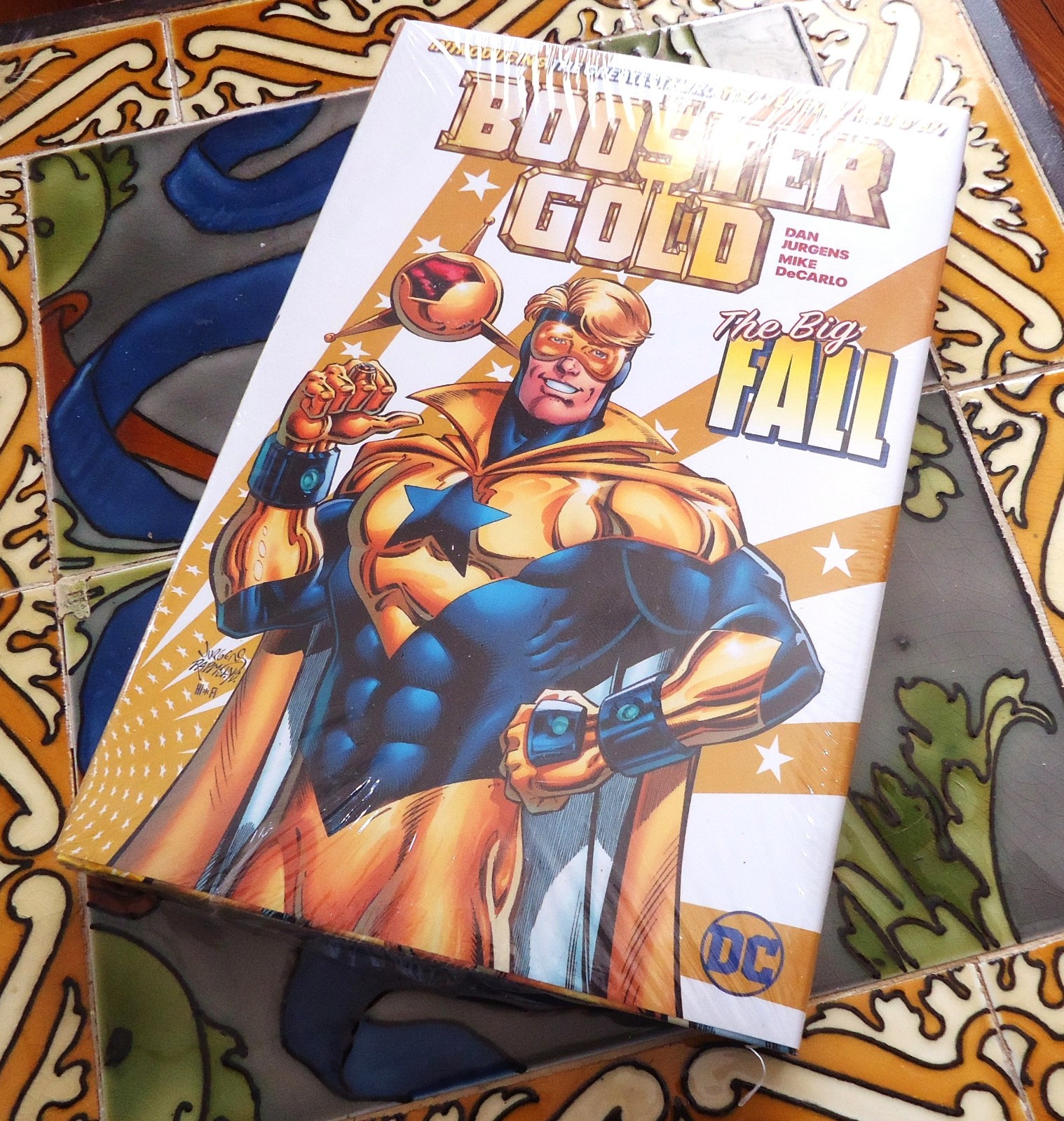 Booster Gold The Big Fall NEW factory wrapped Dan Jurgens 9781779500755 DeCarlo