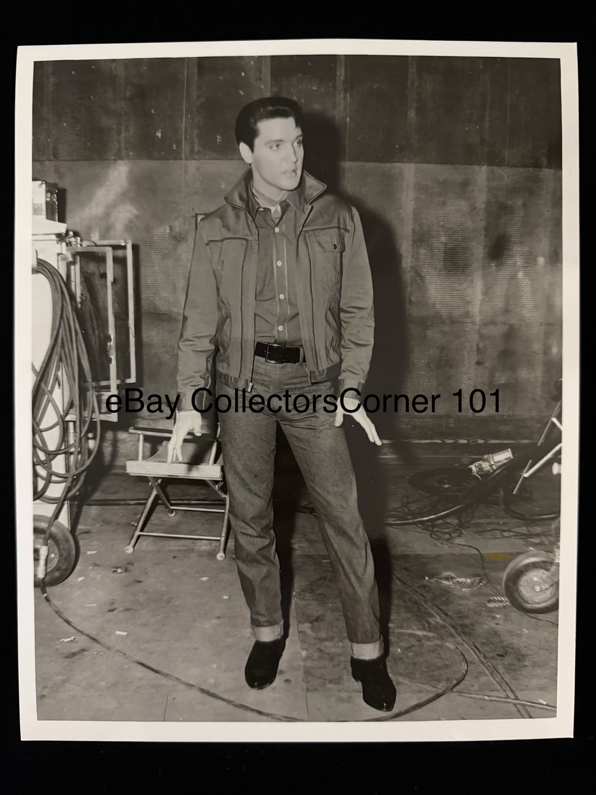 Elvis Presley Roustabout 1964 Original 8x10 Costume Continuity Photo Paramount Elvis Presley Roustabout 1964 Original 8x10 Costume Continuity Photo Paramount