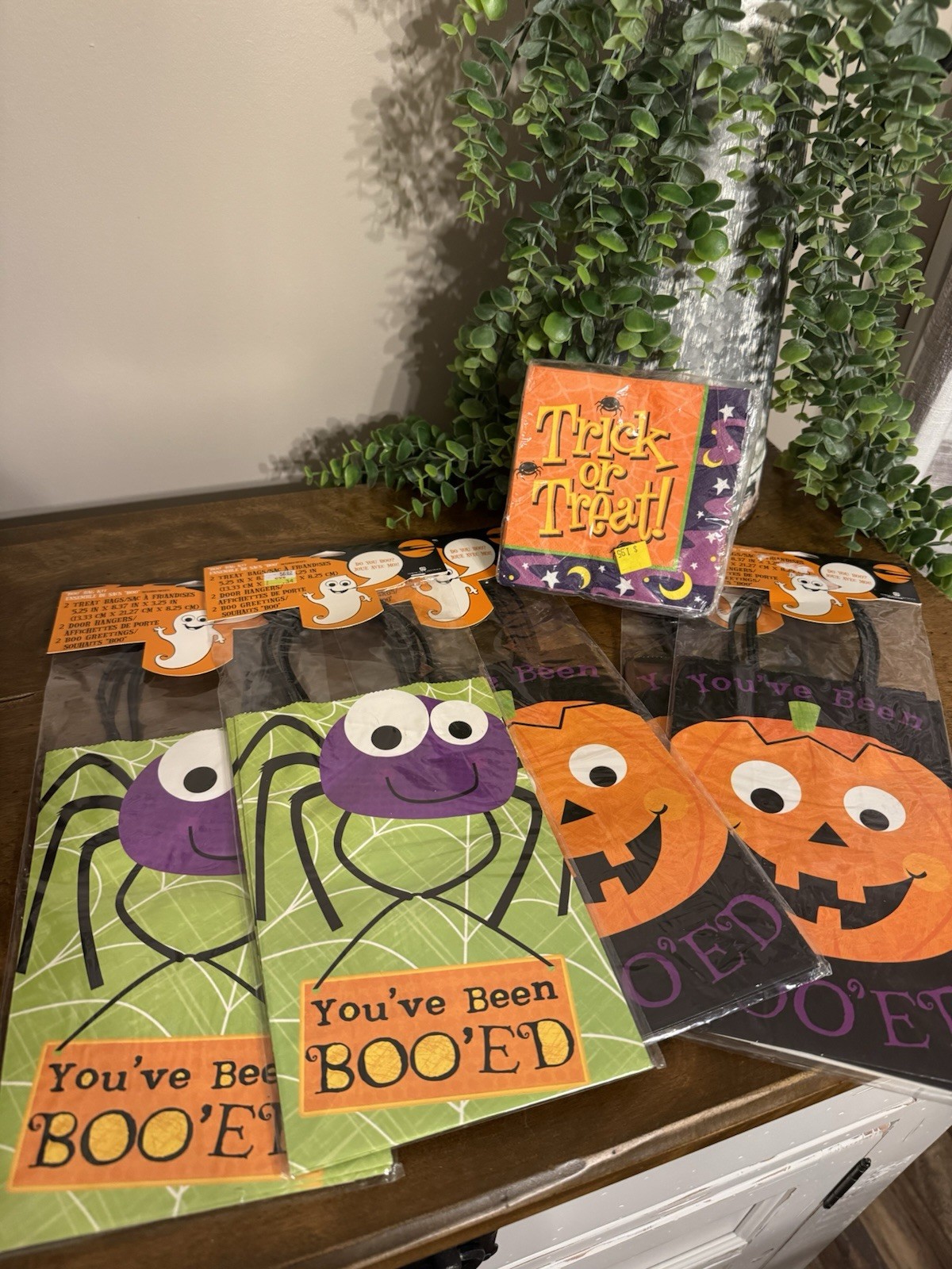 Lot Of Halloween You’ve Been Boo’d Treat Bags And Package Of Napkins Sealed New Lot Of Halloween You’ve Been Boo’d Treat Bags And Package Of Napkins Sealed New