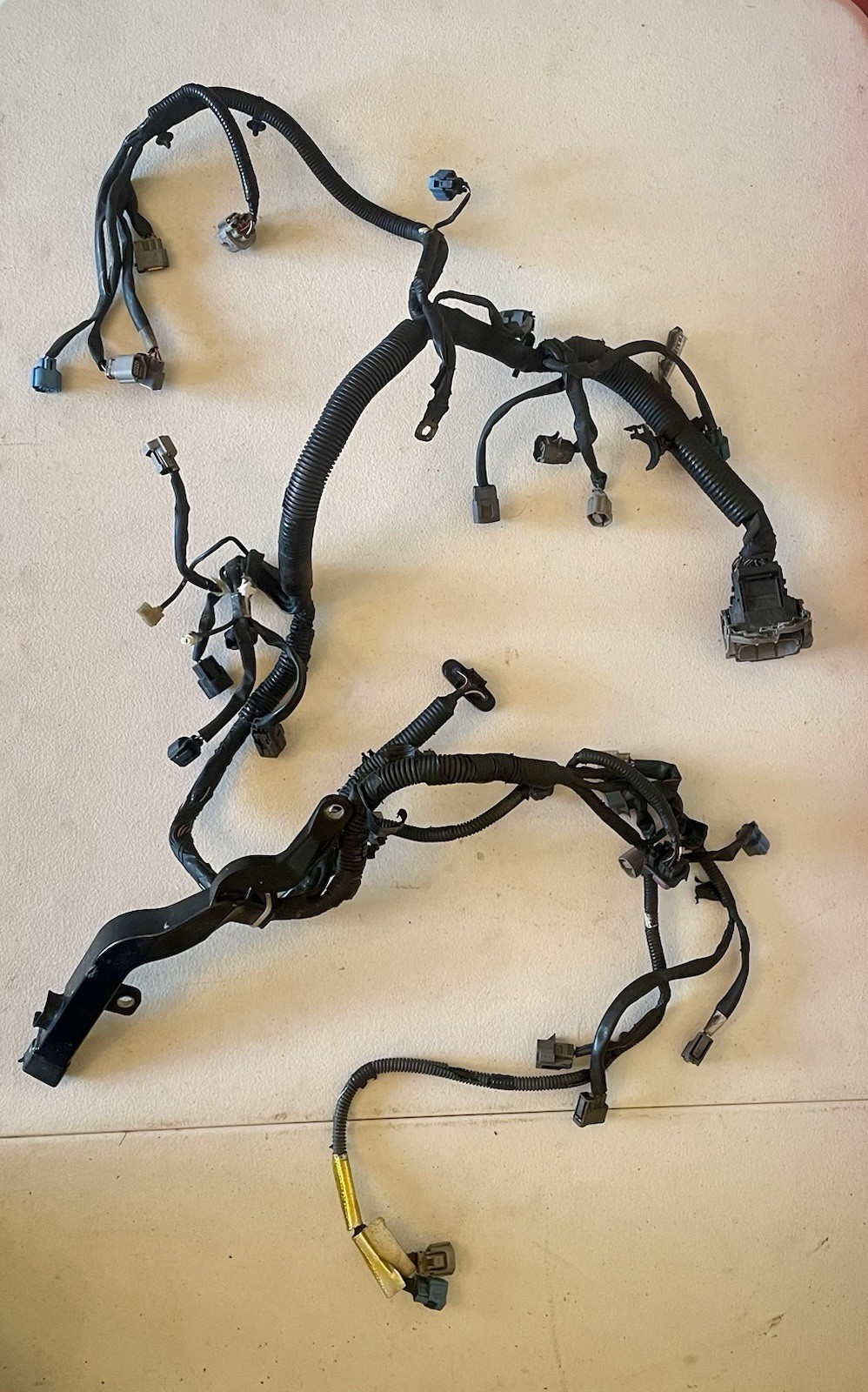 2011-2014 Subaru WRX STI Engine Wiring Harness 11-14 24020AF700 Read & See Pics 2011-2014 Subaru WRX STI Engine Wiring Harness 11-14 24020AF700 Read & See Pics