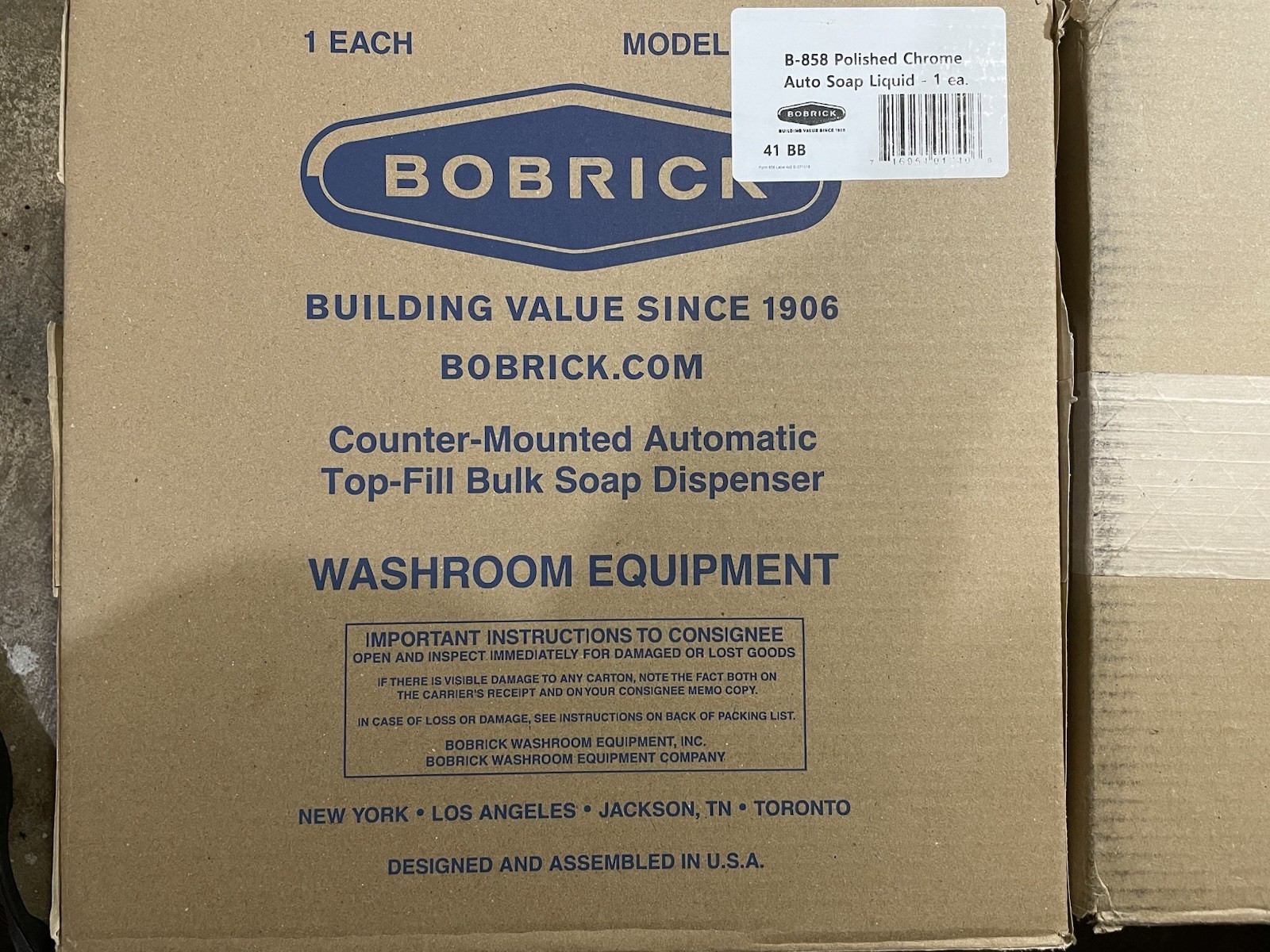 Bobrick B-858 Polished Chrome Liquid Counter Automatic Soap Dispenser NEW