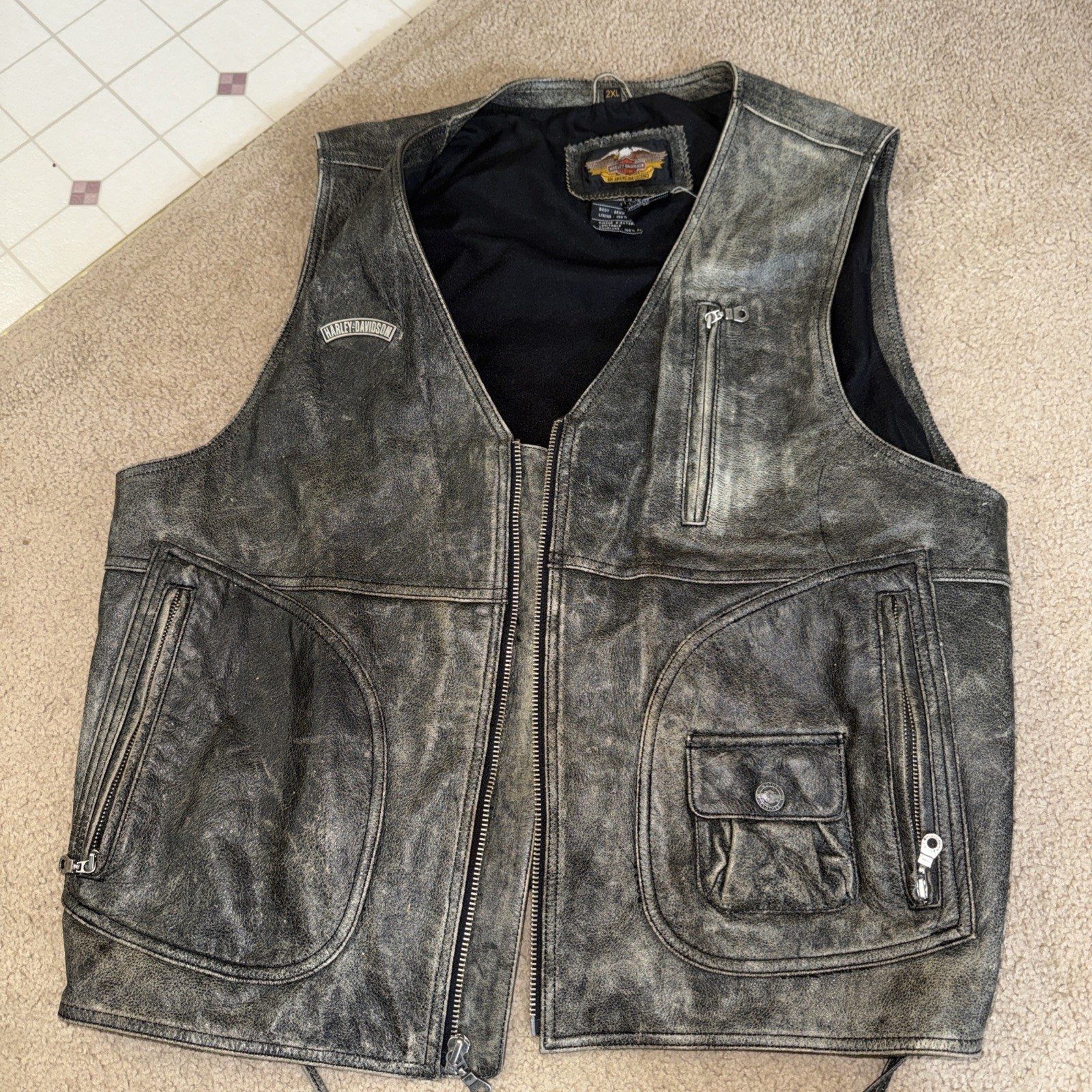 HARLEY DAVIDSON MENS 2XL HERITAGE DISTRESSED VEST Very Nice HARLEY DAVIDSON MENS 2XL HERITAGE DISTRESSED VEST Very Nice