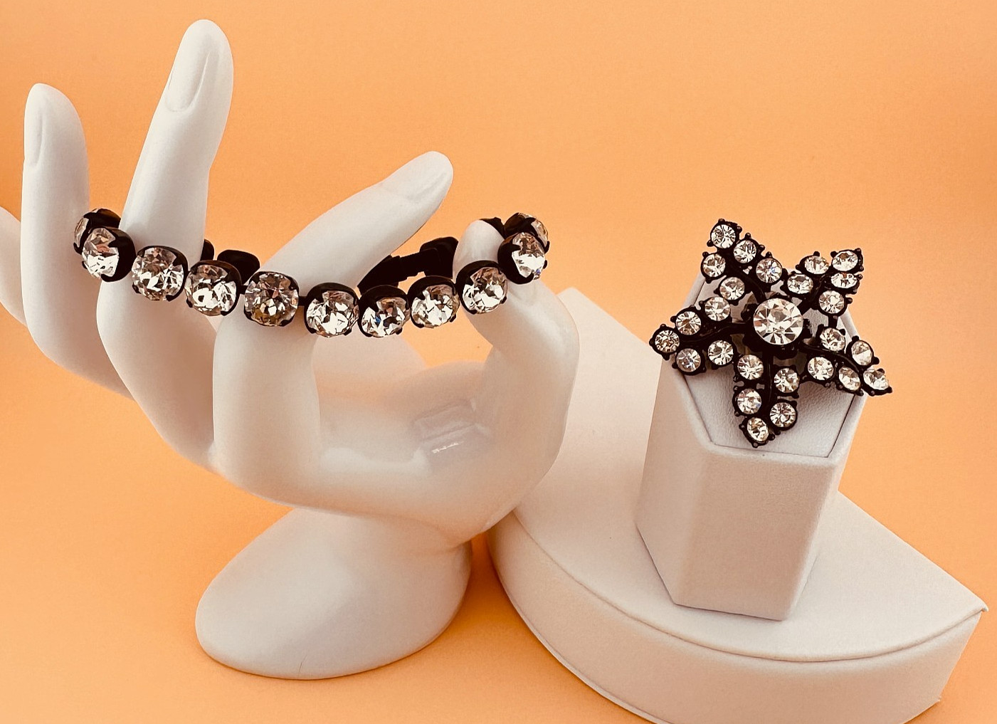 Vintage Rhinestone Bracelet Brooch Set Black Japanned Star Pin Clear Crystal