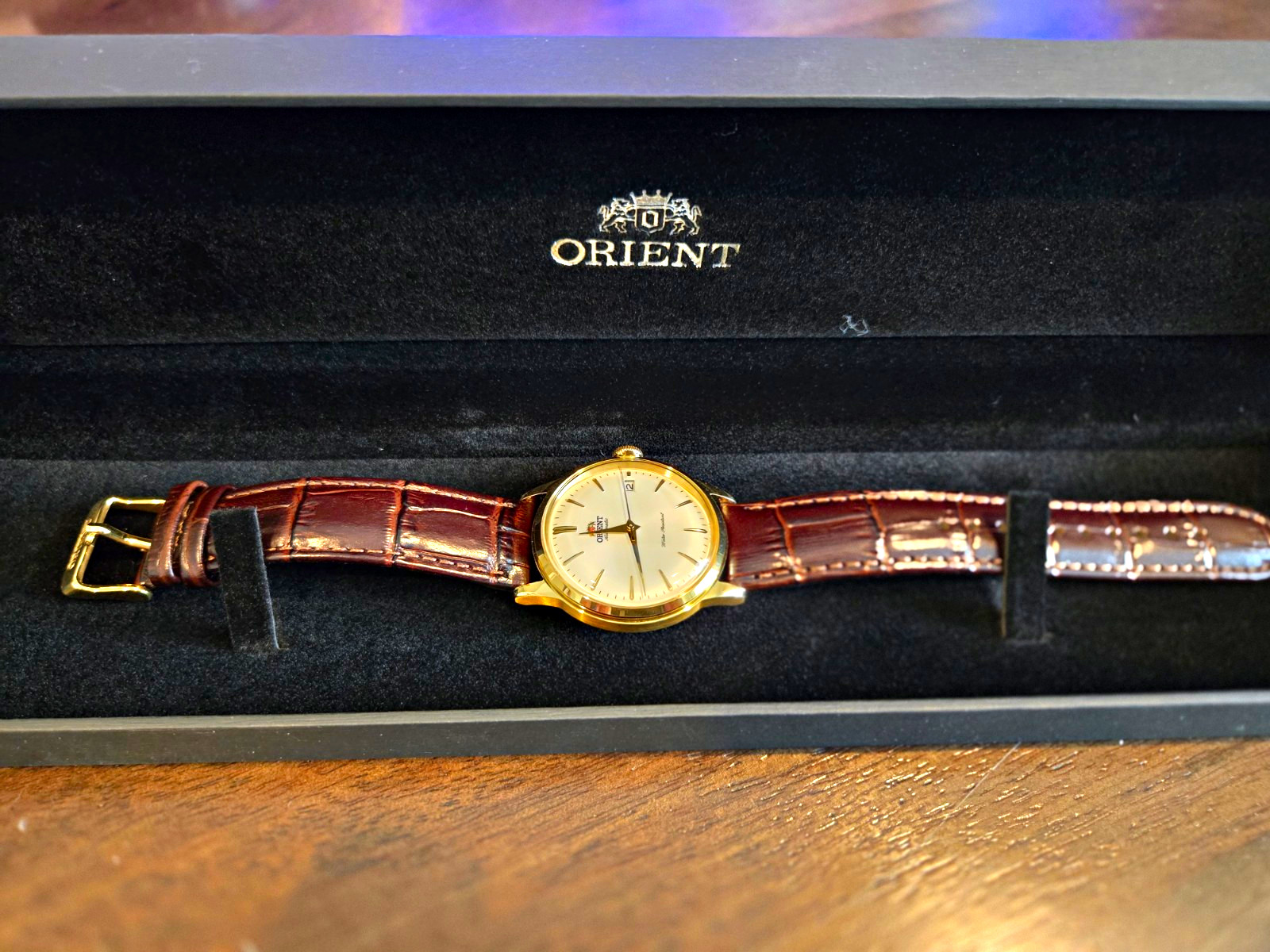 Orient Bambino II Automatic 38.4mm Gold Tone White Dial RA-AC0M01S30B Orient Bambino II Automatic 38.4mm Gold Tone White Dial RA-AC0M01S30B