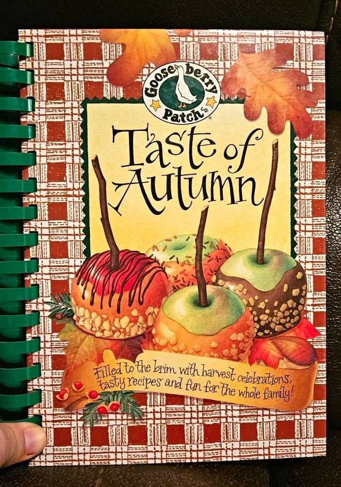 Vintage Gooseberry Patch Taste of Autumn Cookbook (Fall/Autumn Recipes) Vintage Gooseberry Patch Taste of Autumn Cookbook (Fall/Autumn Recipes)