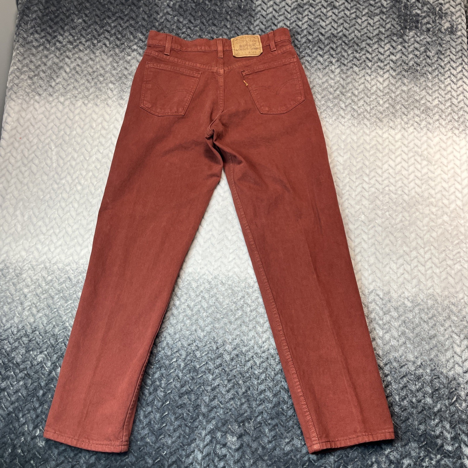 VTG Levi\'s 555 Red Jeans 32x32 USA RARE Relaxed Fit Straight Orange Tab 80s 90s VTG Levi\'s 555 Red Jeans 32x32 USA RARE Relaxed Fit Straight Orange Tab 80s 90s