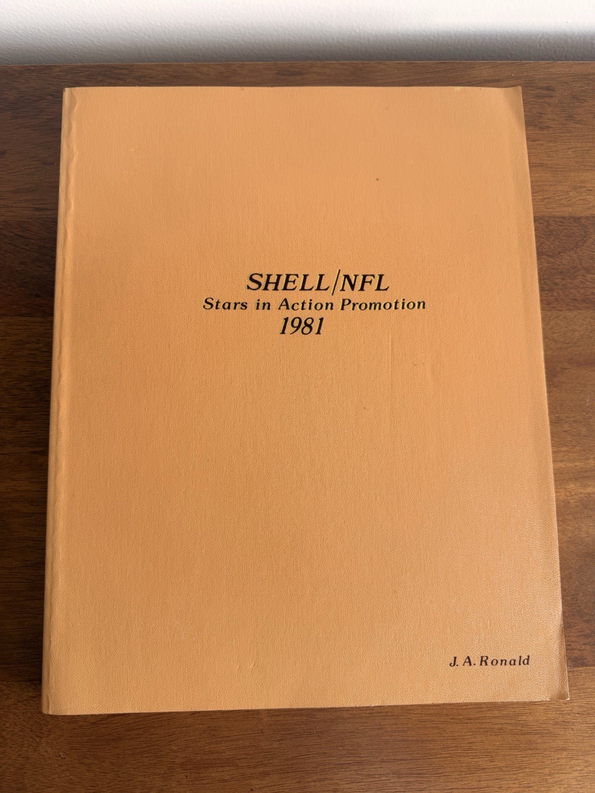 RARE 1981 NFL Shell Oil “Stars In Action” Promotion Portfolio Coffee Table Book RARE 1981 NFL Shell Oil “Stars In Action” Promotion Portfolio Coffee Table Book