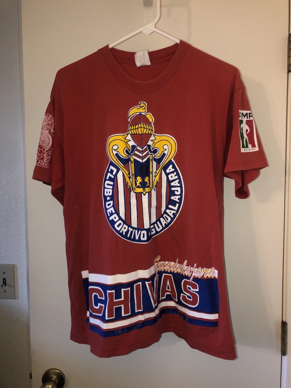 Vintage 90s Chivas Deportivo Guadalajara Football Club Soccer AOP T-Shirt Sz L Vintage 90s Chivas Deportivo Guadalajara Football Club Soccer AOP T-Shirt Sz L