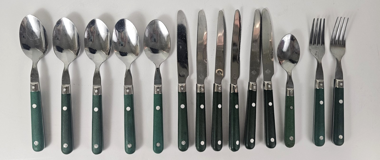 VTG 14PC Winsome Stainless Green Handle Flatware 5 Dinner Spoons 6 Knives 2 Fork