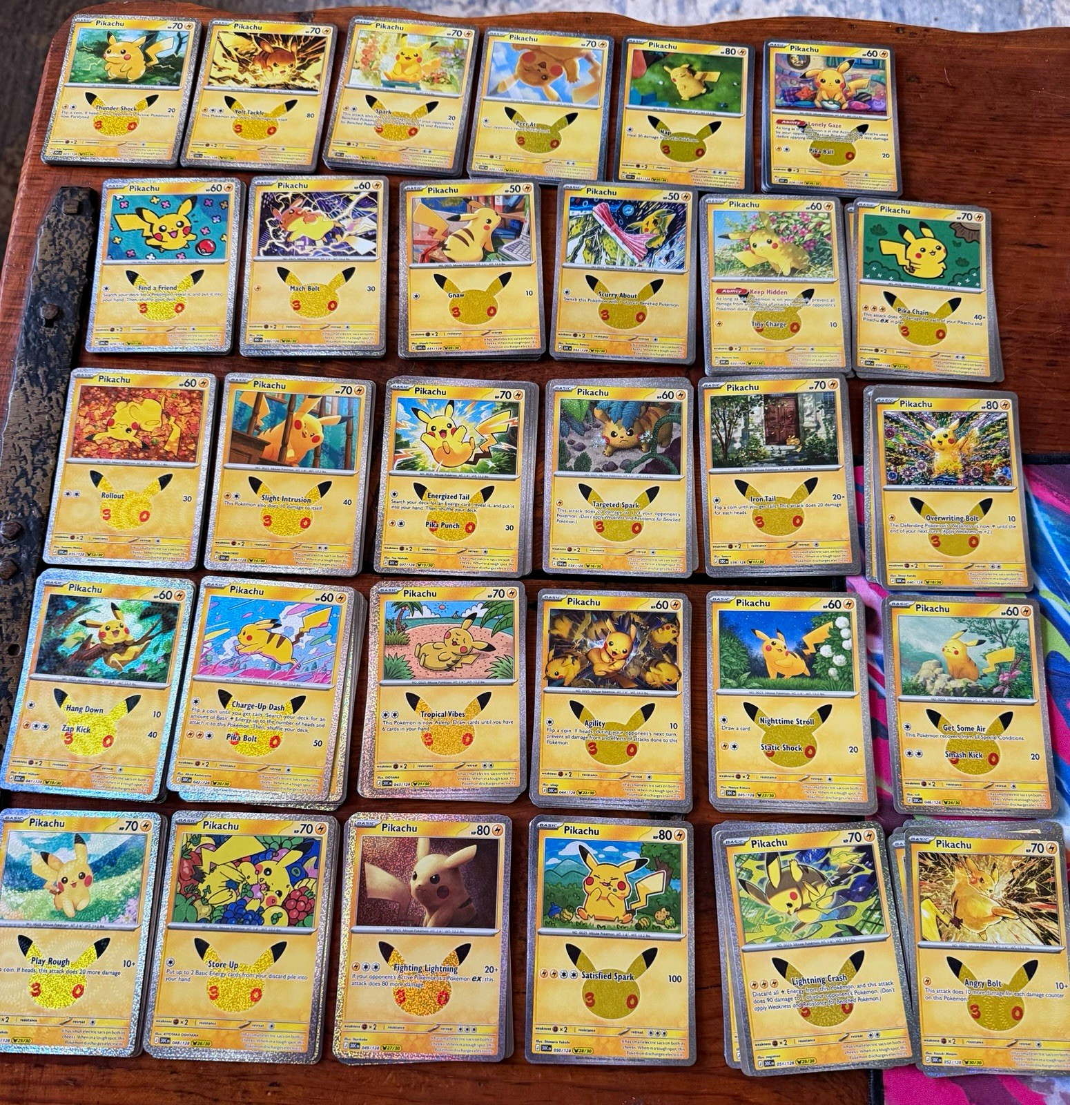 Pikachu Holo Pokemon TCG 30th Celebrations Full Set- English 1-30 NM