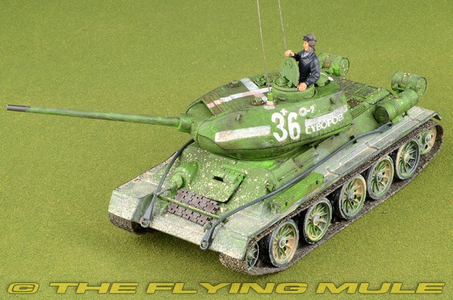 Forces of Valor 1:32 T-34-85 Soviet Army 55th Guards Bgd, 7th Guard Corps #36