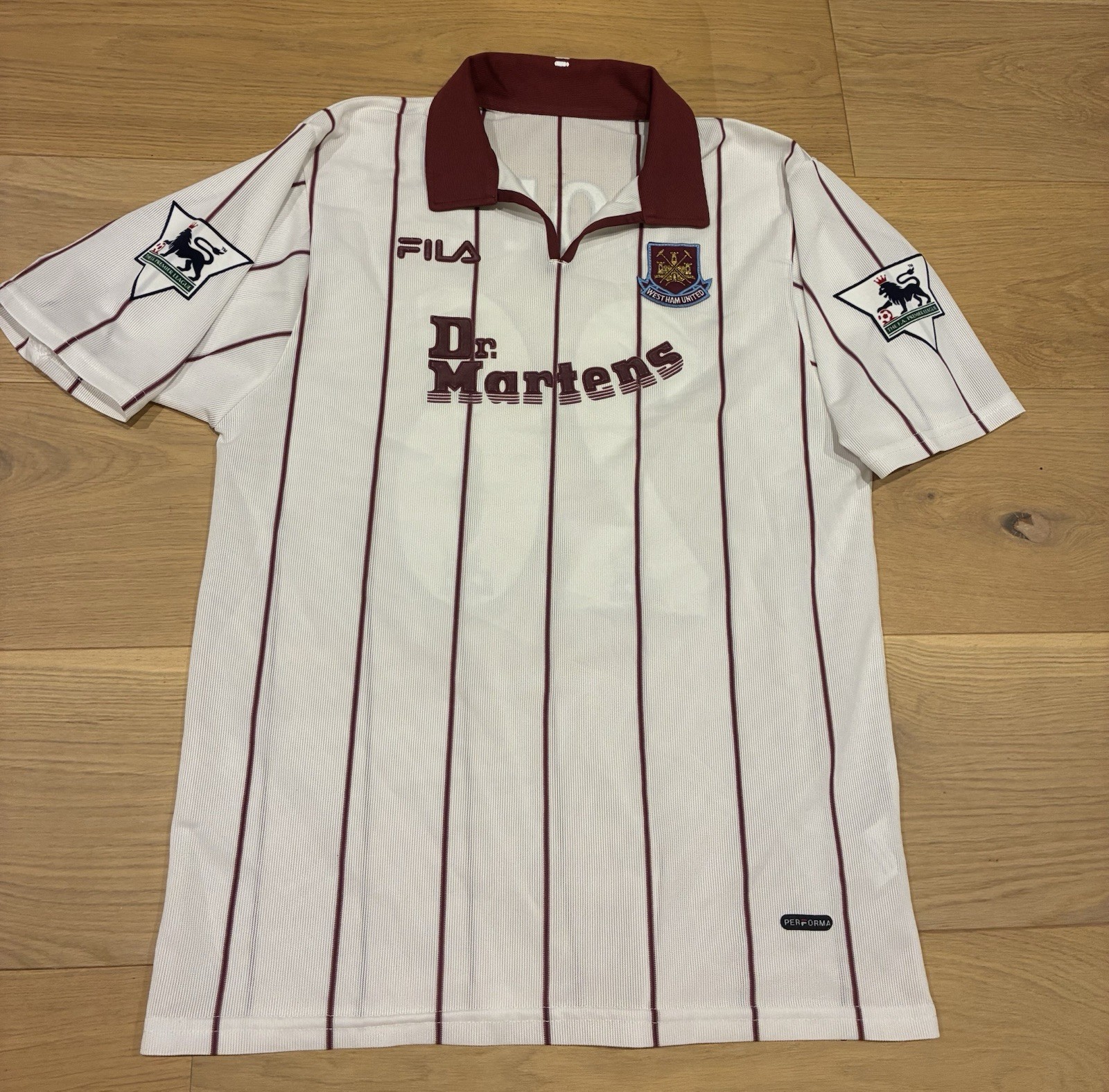 Authentic rare Joe Cole West Ham 2002/03 Third Jersey Fila Dr Martens #26 