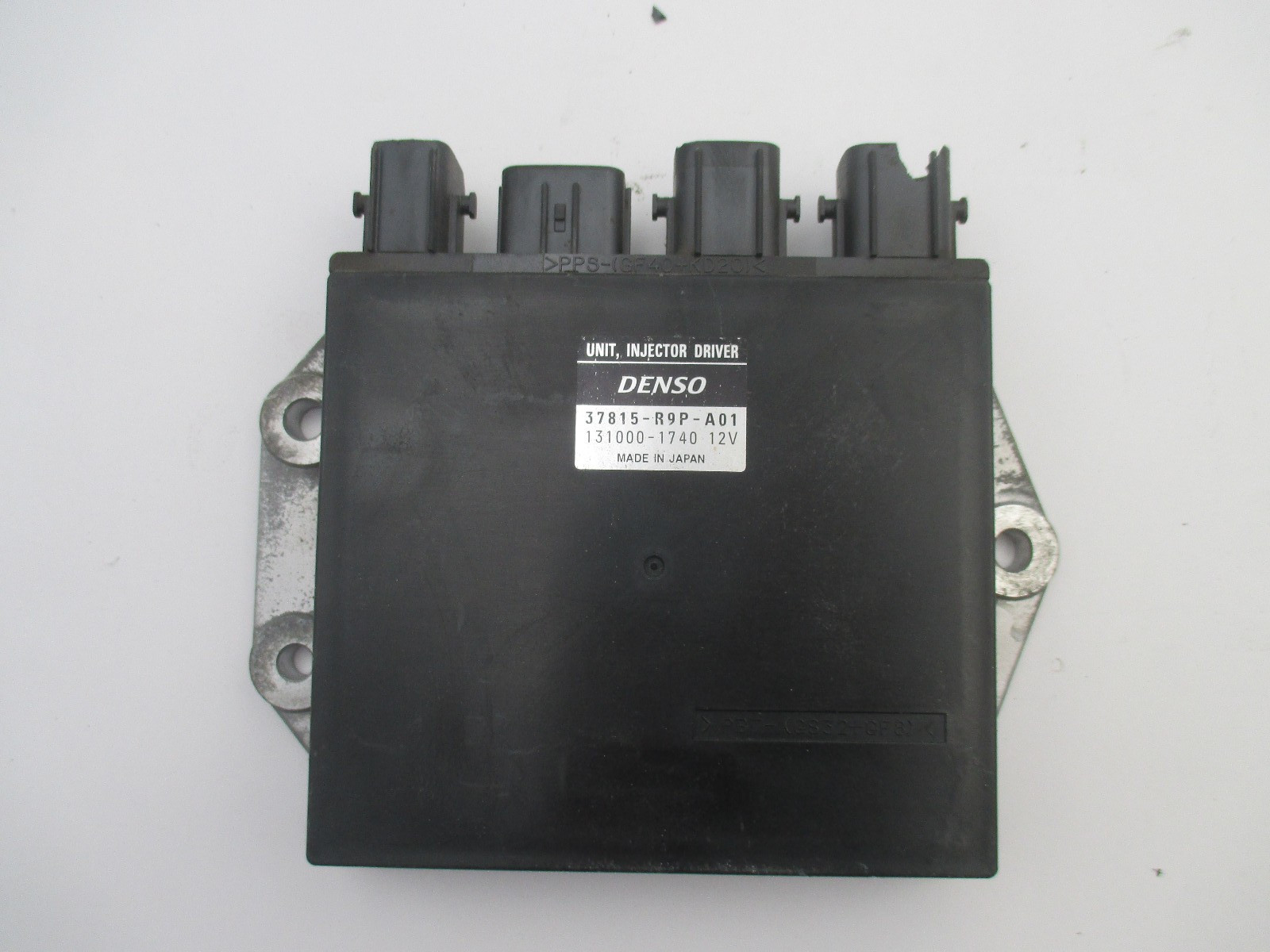 2014-2017 Acura TLX Injector Control Module OEM 37815-r9p-a01 Small Chip in Plug
