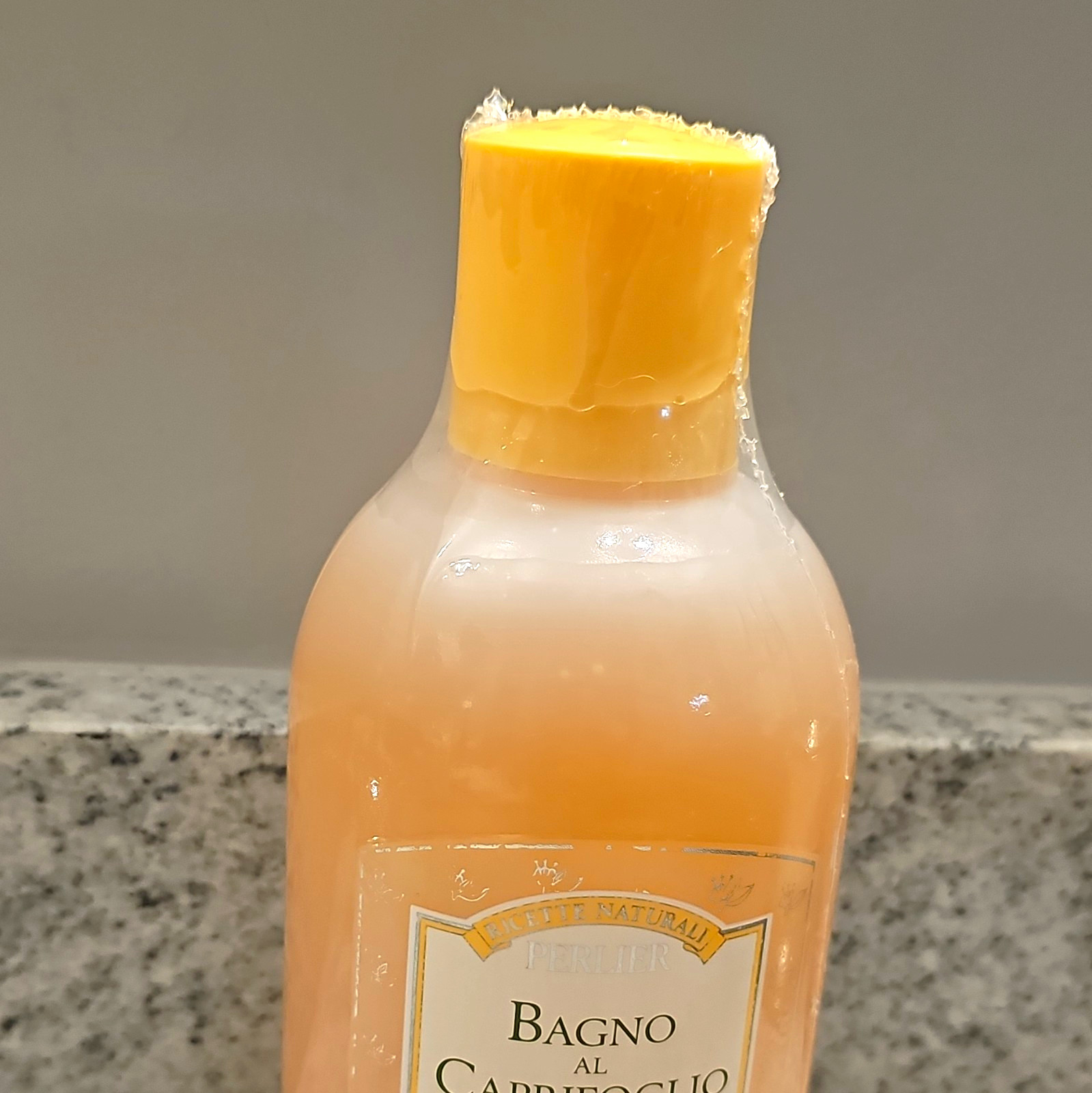 Perlier All Natural Liquid Body Wash, Almond, Carrot, Jumbo 8.4 fl oz Perlier All Natural Liquid Body Wash, Almond, Carrot, Jumbo 8.4 fl oz