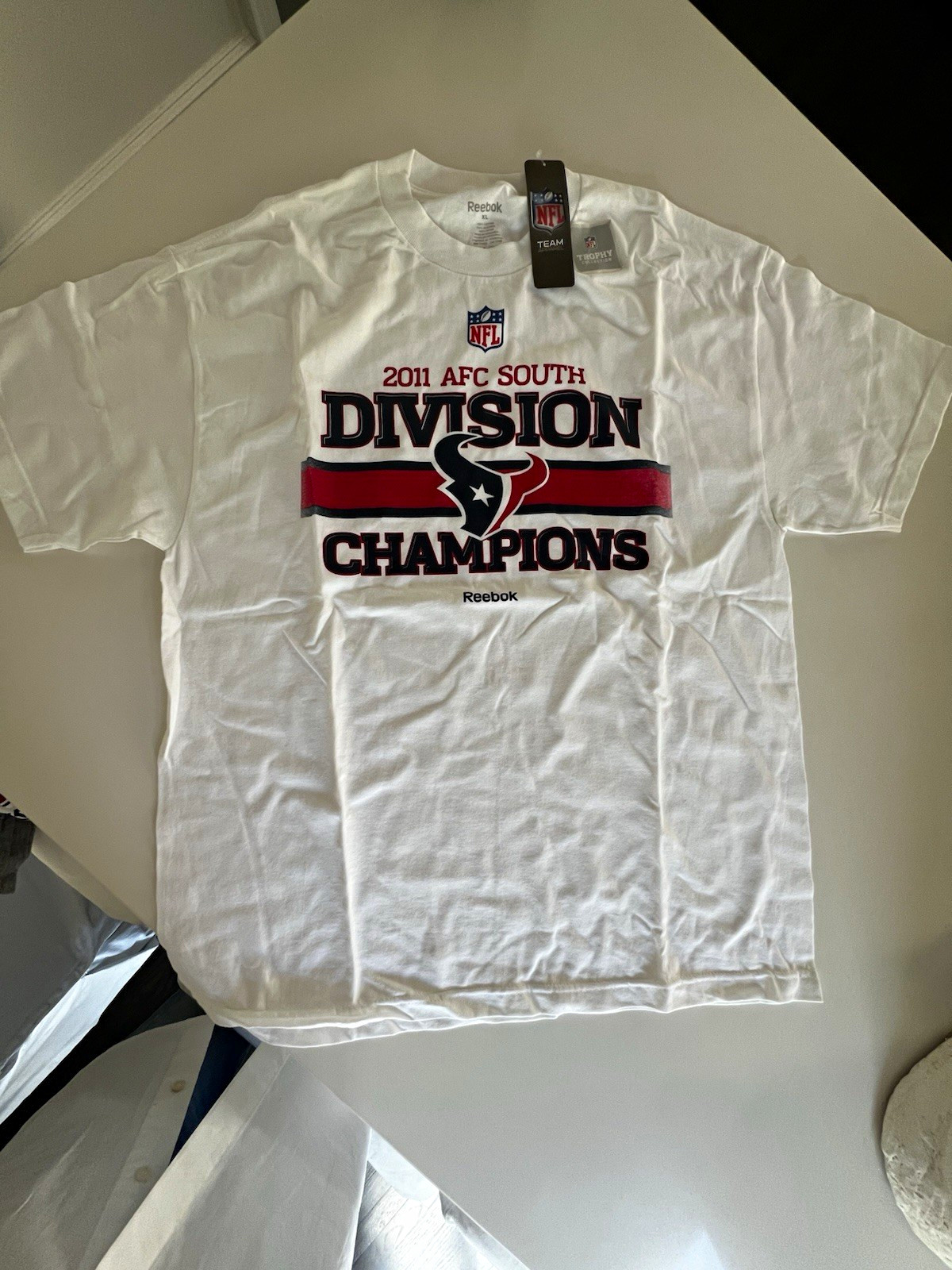 Reebok Houston Texans NFL 2011 AFC South Division Champions Shirt White XL
