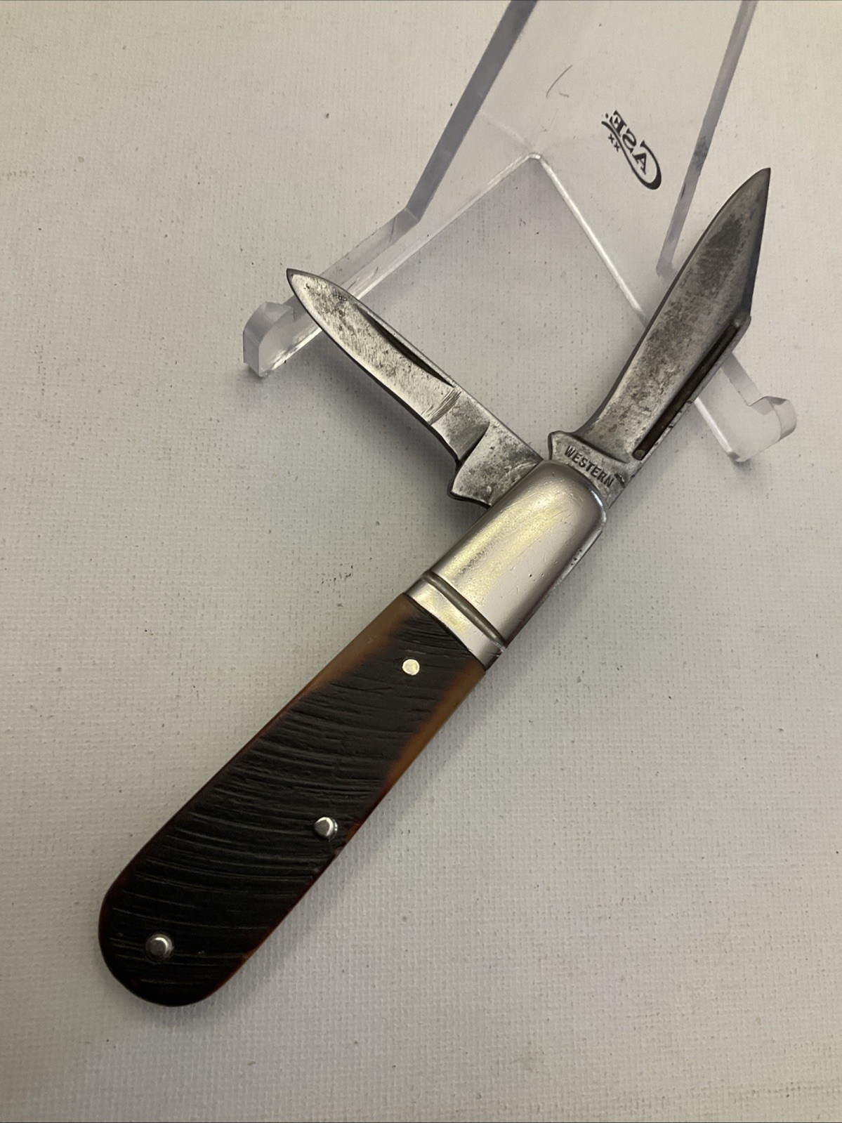 Vintage Western USA 2 Blade Barlow Sawcut BONE Scales 3 3/8” Closed GOOD Vintage Western USA 2 Blade Barlow Sawcut BONE Scales 3 3/8” Closed GOOD
