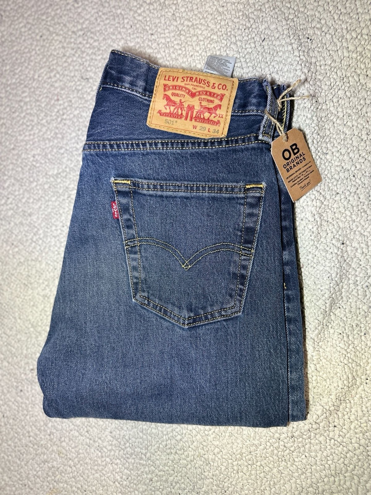 Levi\'s 501 Size 29x34 Medium Blue Denim Jeans Levi\'s 501 Size 29x34 Medium Blue Denim Jeans