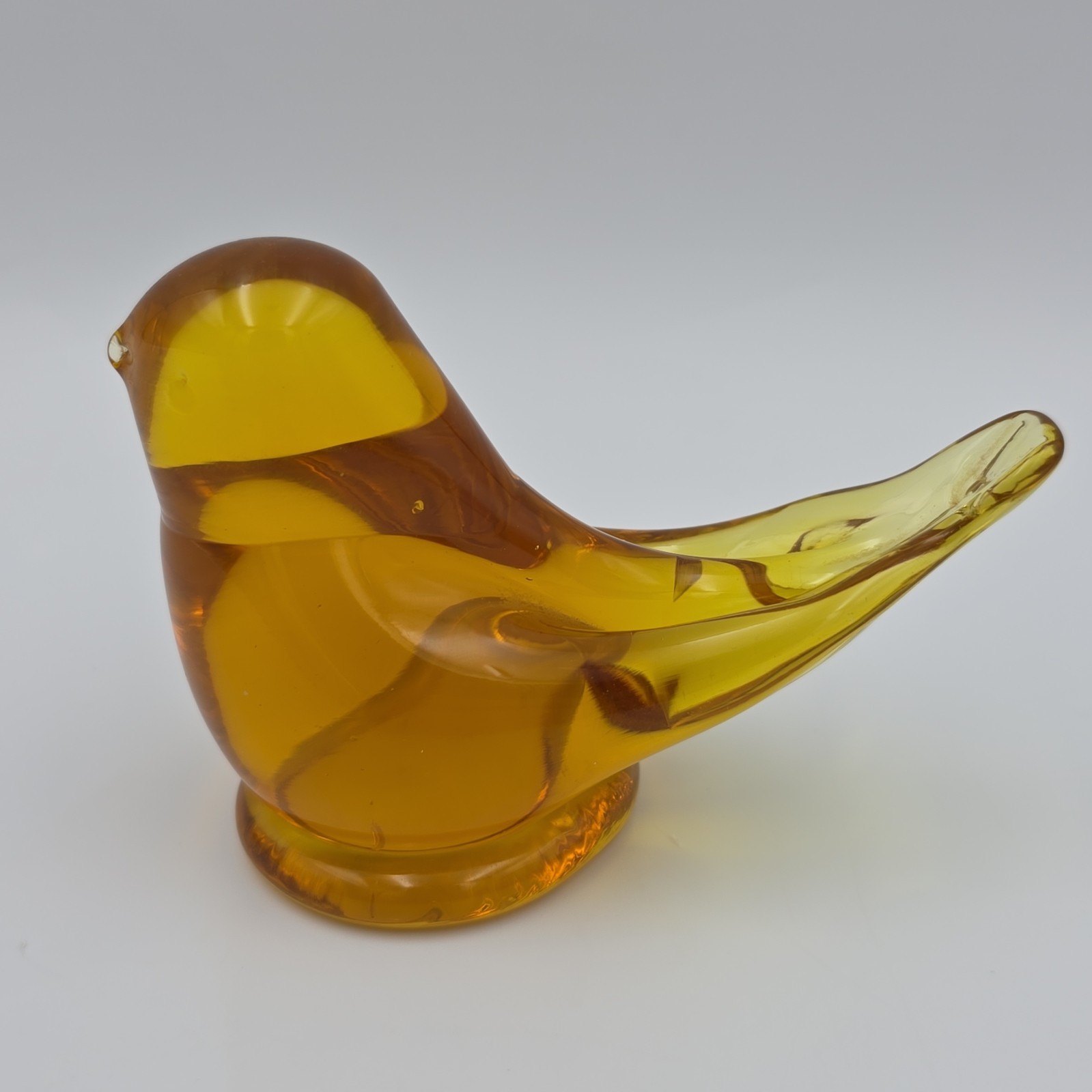 VTG Titan Art Glass Golden Canary Figurine Signed W. Ward 1990 Yellow Amber 3” VTG Titan Art Glass Golden Canary Figurine Signed W. Ward 1990 Yellow Amber 3”