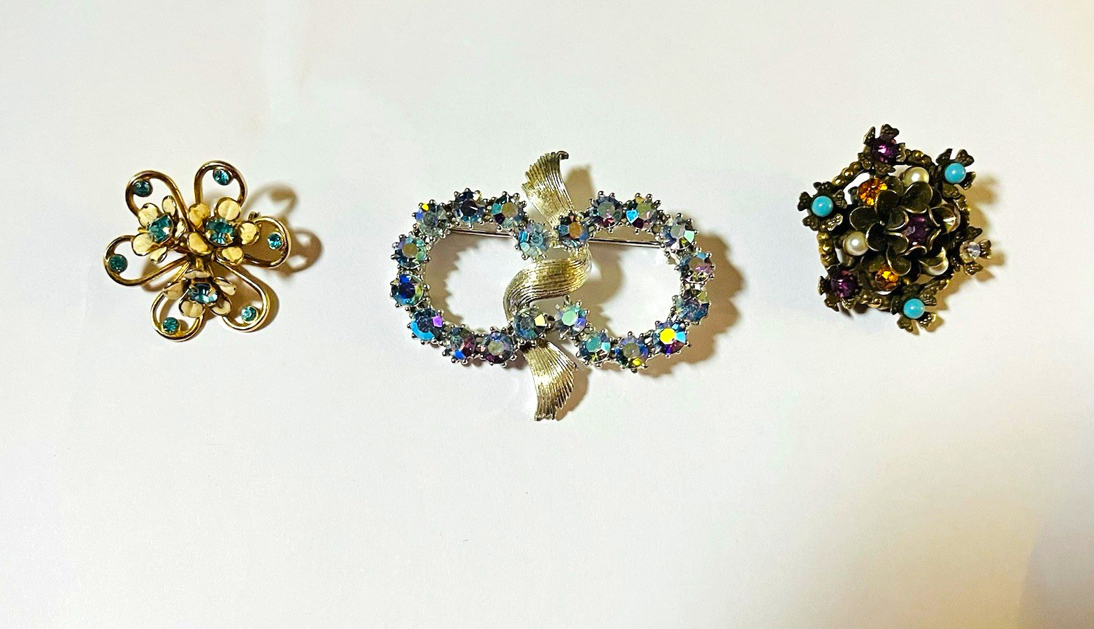 Vintage Women’s Fashion Brooch Pin Mixed Lot 3 Rhinestone signed Coro Vintage Women’s Fashion Brooch Pin Mixed Lot 3 Rhinestone signed Coro
