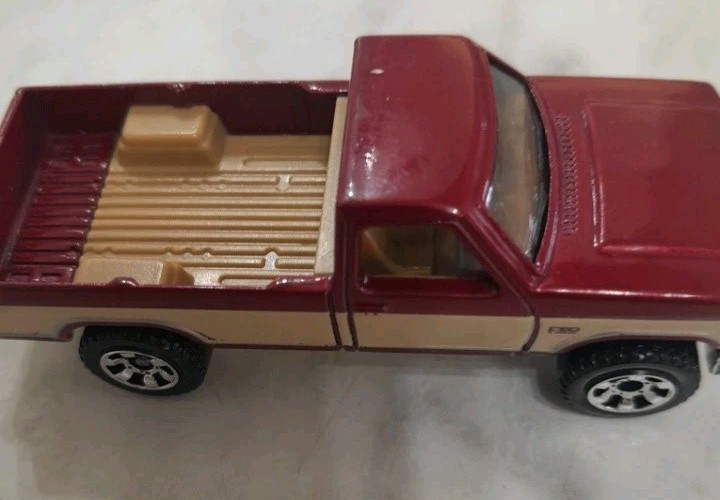 Matchbox 1986 Ford F150 2021 Release MB 1275 Nice Pre-owned Condition 