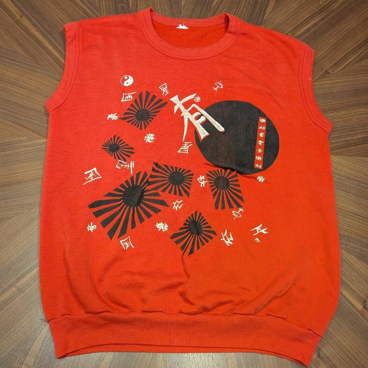 Vintage Japanese Graphic Tank Top Women Red Good Sunburst Kanji Sleeveless M Vintage Japanese Graphic Tank Top Women Red Good Sunburst Kanji Sleeveless M