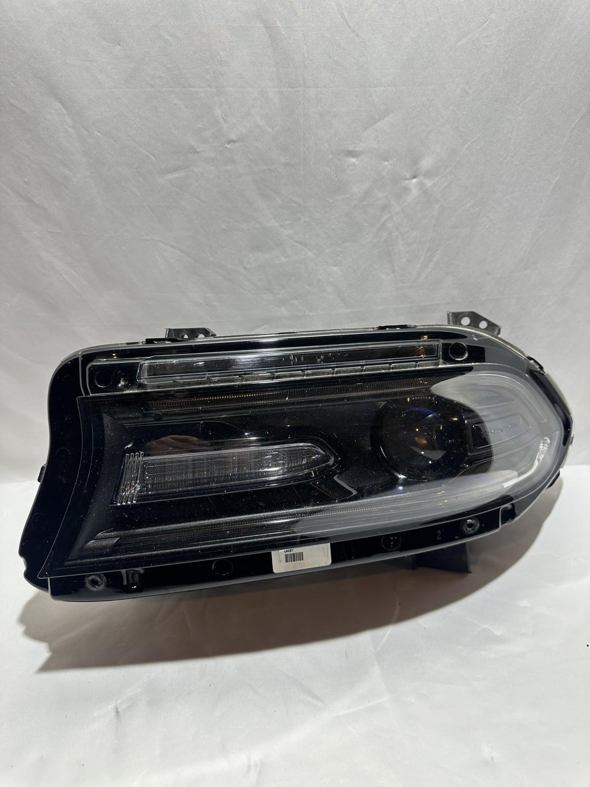 NICE 2015-2020 DODGE CHARGER LH LEFT DRIVER SIDE HALOGEN HEADLIGHT OEM NICE 2015-2020 DODGE CHARGER LH LEFT DRIVER SIDE HALOGEN HEADLIGHT OEM