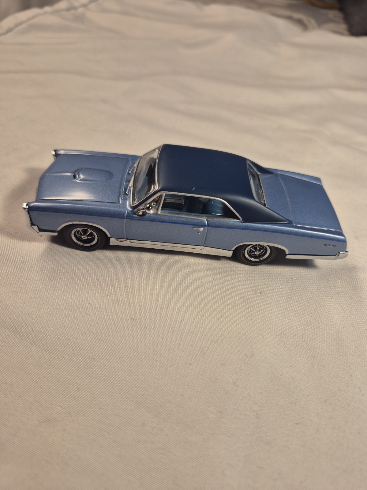 Matchbox - 1967 Pontiac GTO Blue 1:43 Diecast - No Box Matchbox - 1967 Pontiac GTO Blue 1:43 Diecast - No Box