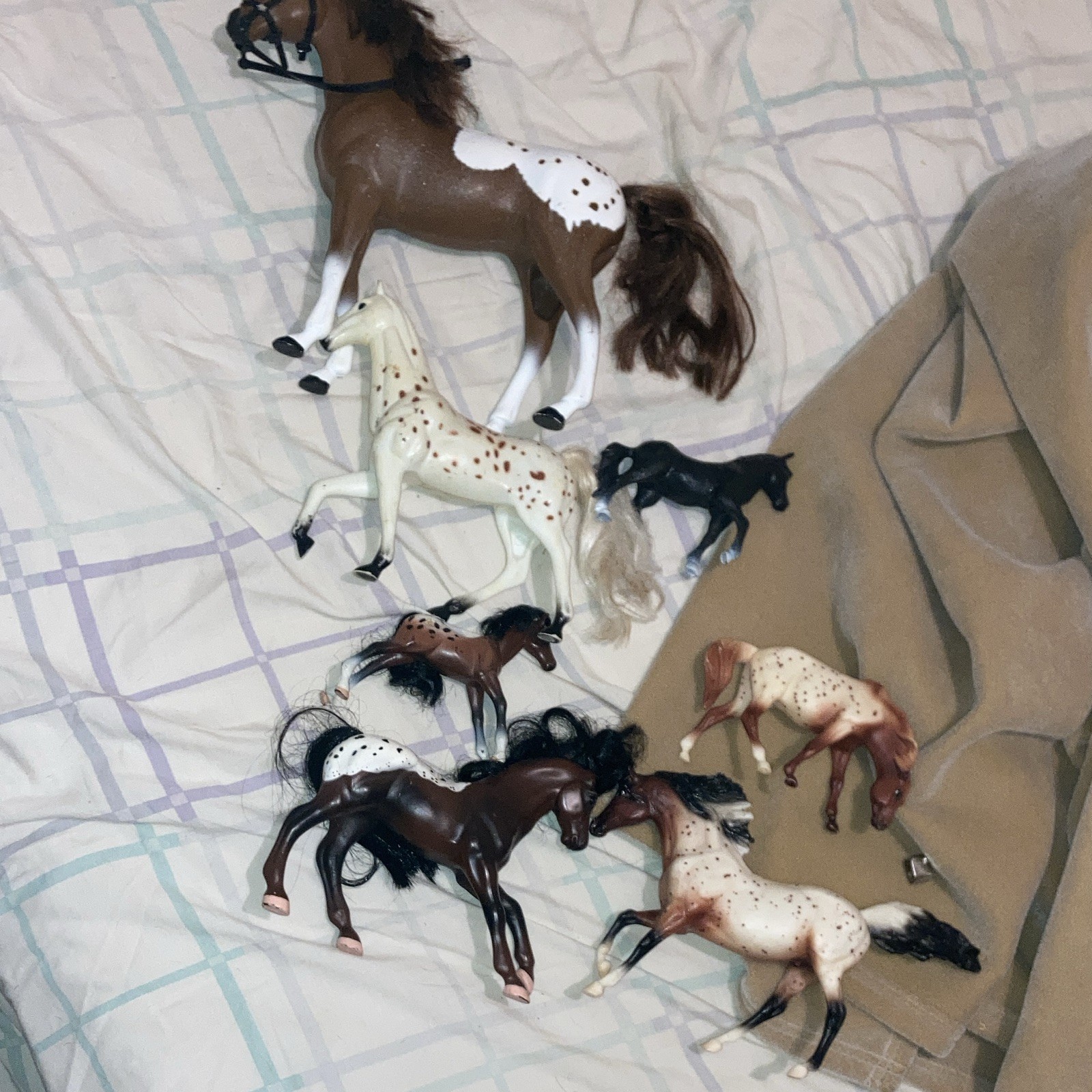 Vintage Lot Of 9 Horses 2 Breyer 1 Panuhu Stallion Grazing Mare 3 Empire Toys Vintage Lot Of 9 Horses 2 Breyer 1 Panuhu Stallion Grazing Mare 3 Empire Toys