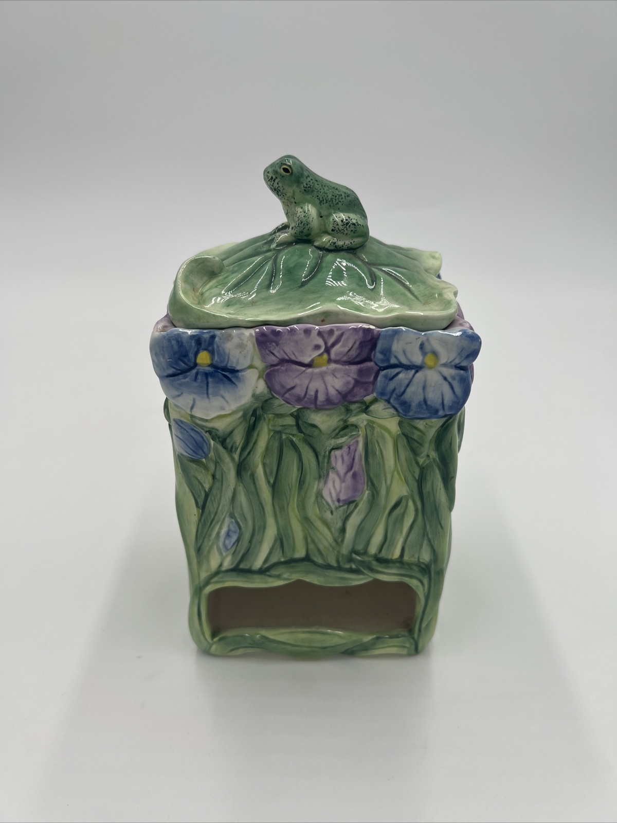 Vintage Jeanette Adams for Silvestri Frog Napkin Holder (?) 8\