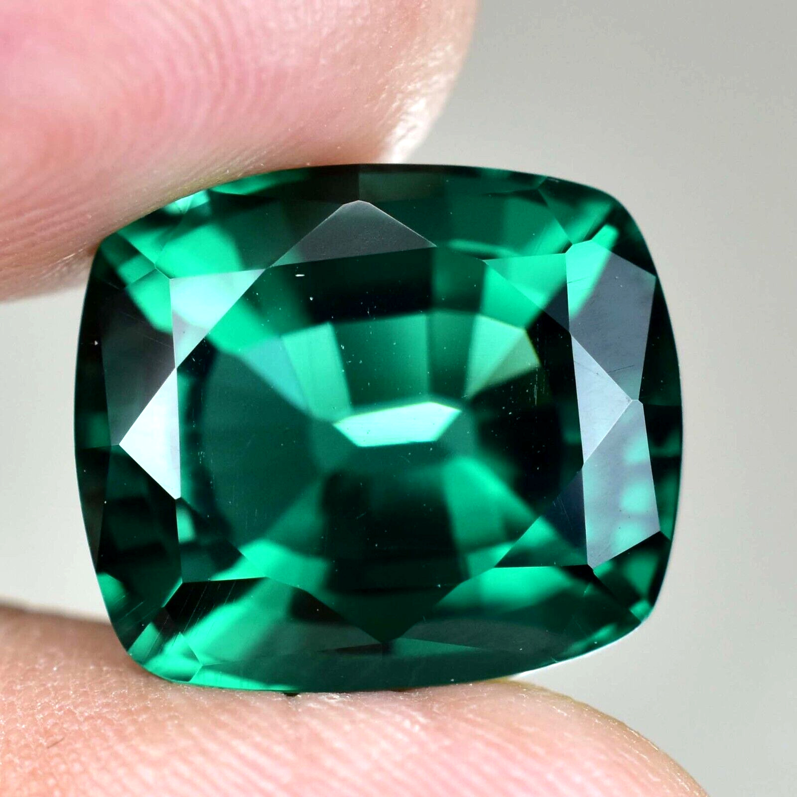 Natural Green Emerald 14.70 Ct Cushion Cut AGL Certified Stunning Loose Gemstone