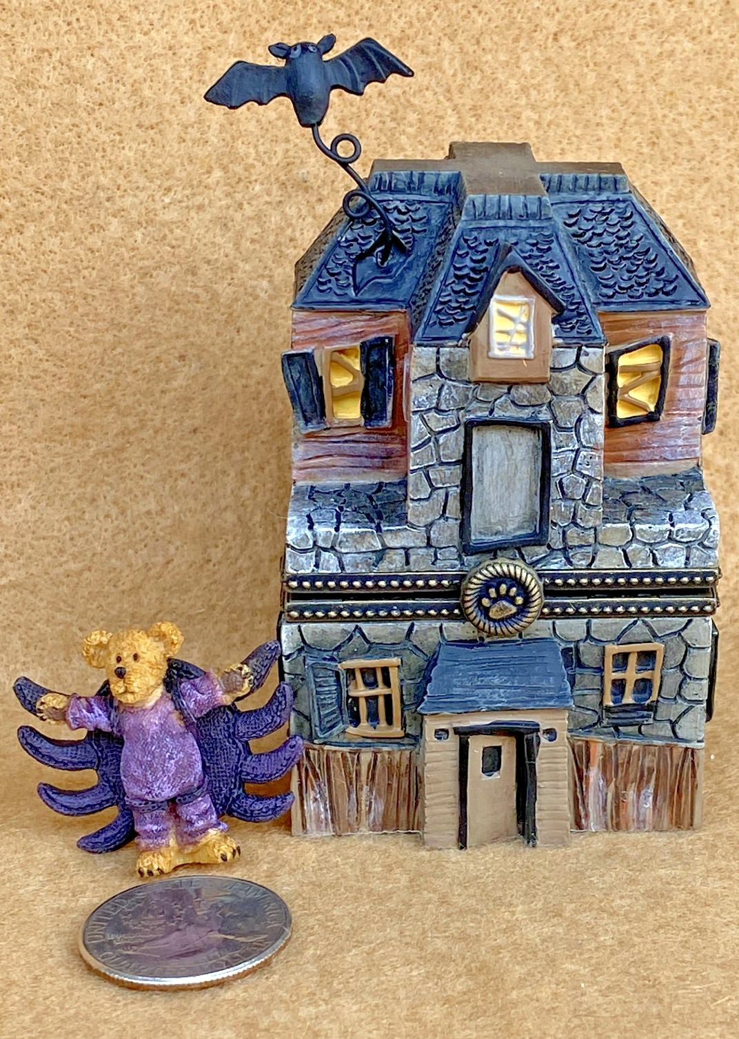 Boyds Bears 2010 Boo\'s Haunted House with Spidey McNibble 1E 1219 NIB
