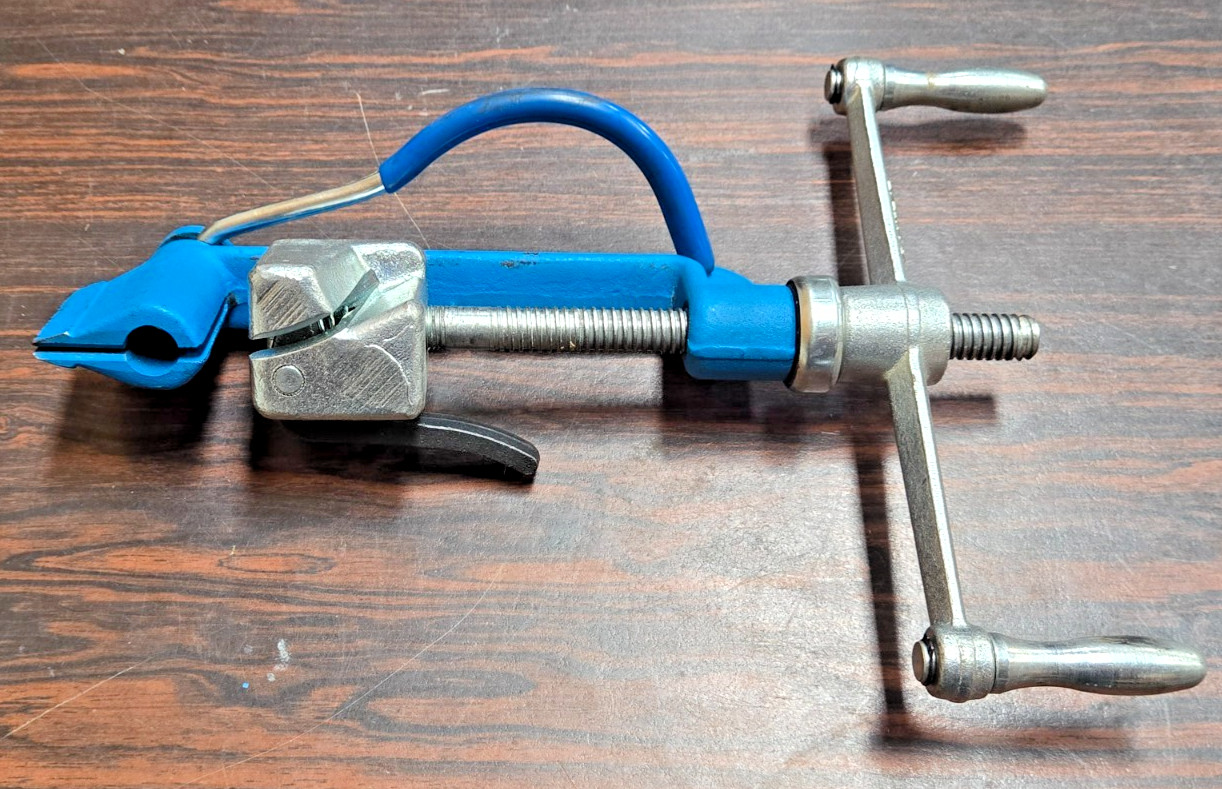 BAND-IT DENVER STRAPPING CLAMP TOOL BAND-IT DENVER STRAPPING CLAMP TOOL