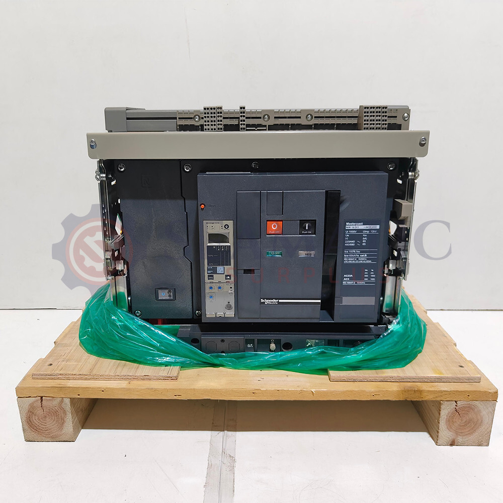 New Schneider NW16H1 1600A 4 Pole Drawout ACB 48280 / DHL Fast Shipping