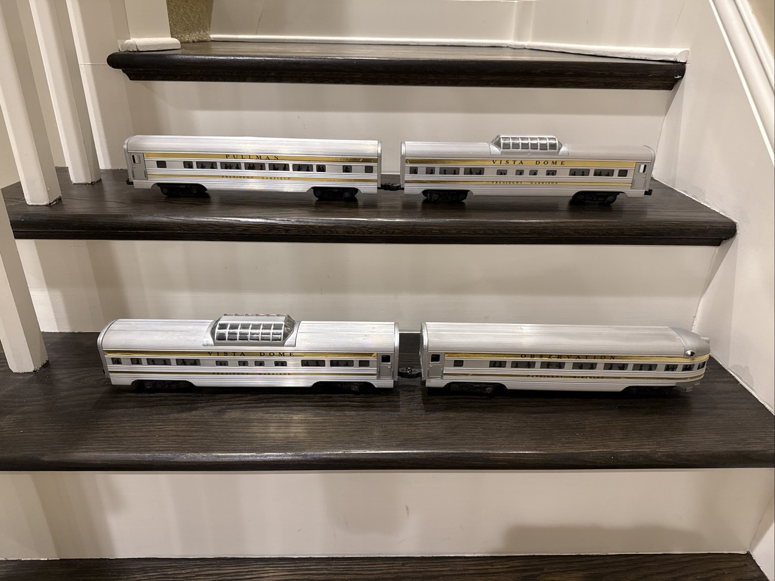 Lionel O Gauge 2521 McKinley, 2523 Garfield, 2522 Harrison (2 Domes) Very Clean Lionel O Gauge 2521 McKinley, 2523 Garfield, 2522 Harrison (2 Domes) Very Clean
