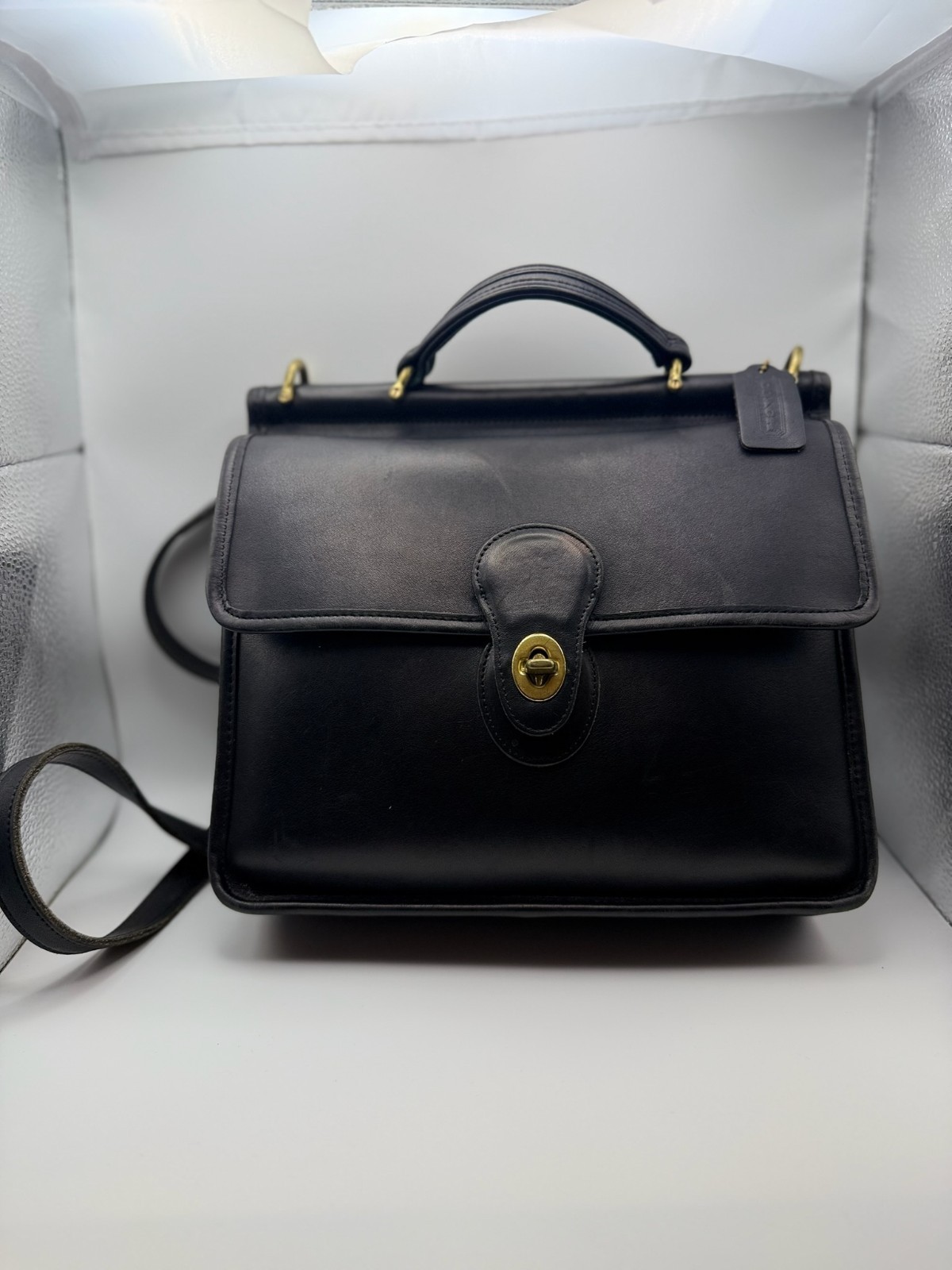 Vintage Coach Station Bag 5130 Black Leather Turnlock Crossbody Top Handle Y2K